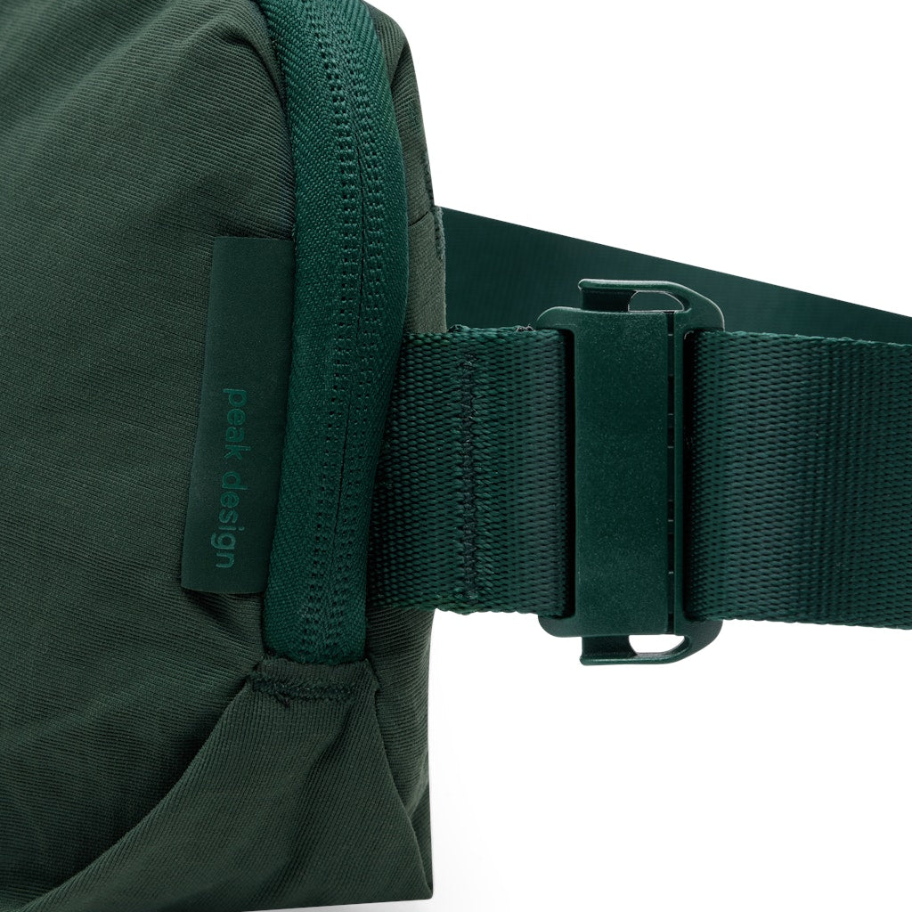Peak Design City Sling 2L in Cypress — detail view 2 # color_Cypress