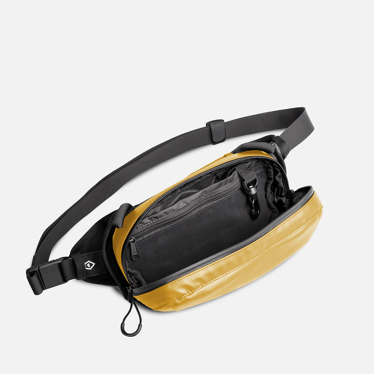 WANDRD D1 Fanny Pack in Dallol Yellow — interior view