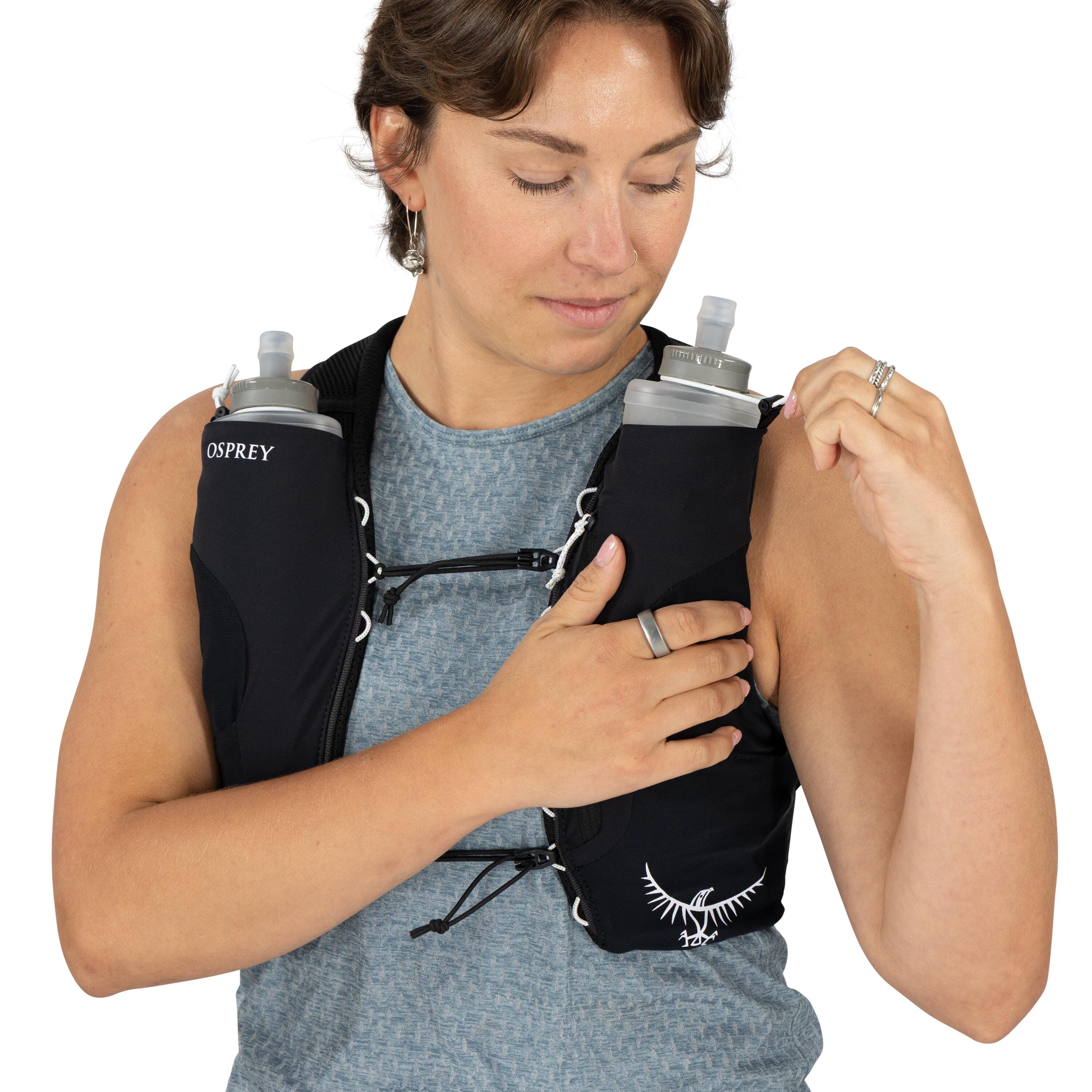 Osprey Dyna LT Run Hydration Vest 0.5L in Black — detail view 3