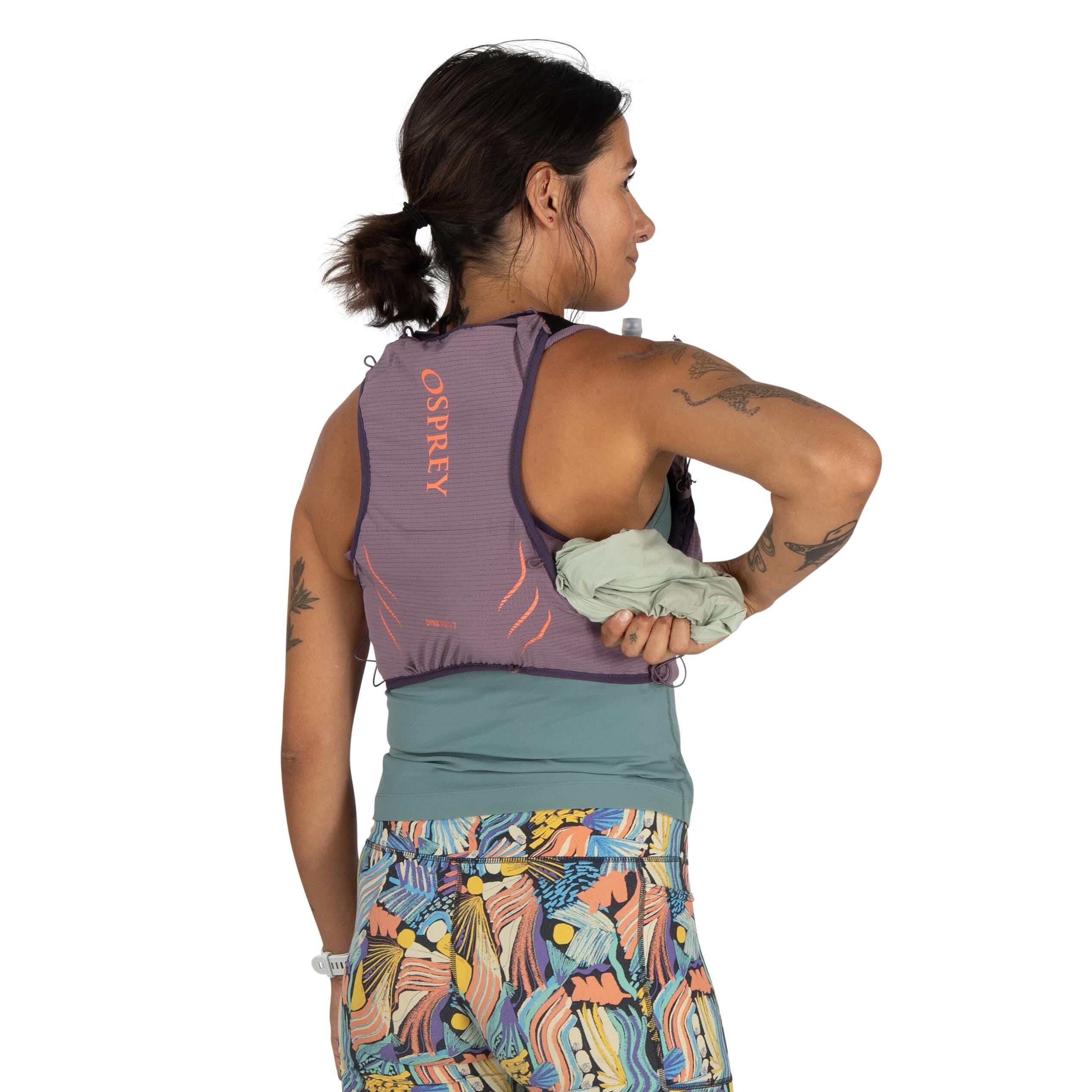 Osprey Dyna Pro 7 Run Hydration Vest 7L in Purple Dusk — detail view