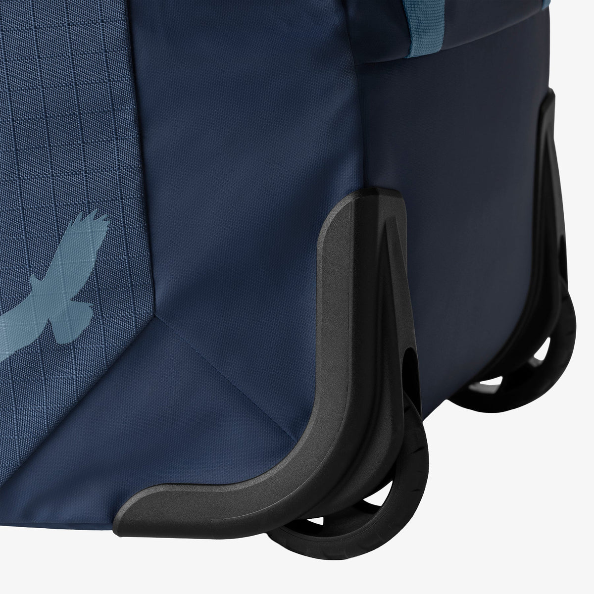 Eagle Creek No Matter What 120L Rolling Duffel Bag in Pilot Blue — interior view # color_Pilot Blue