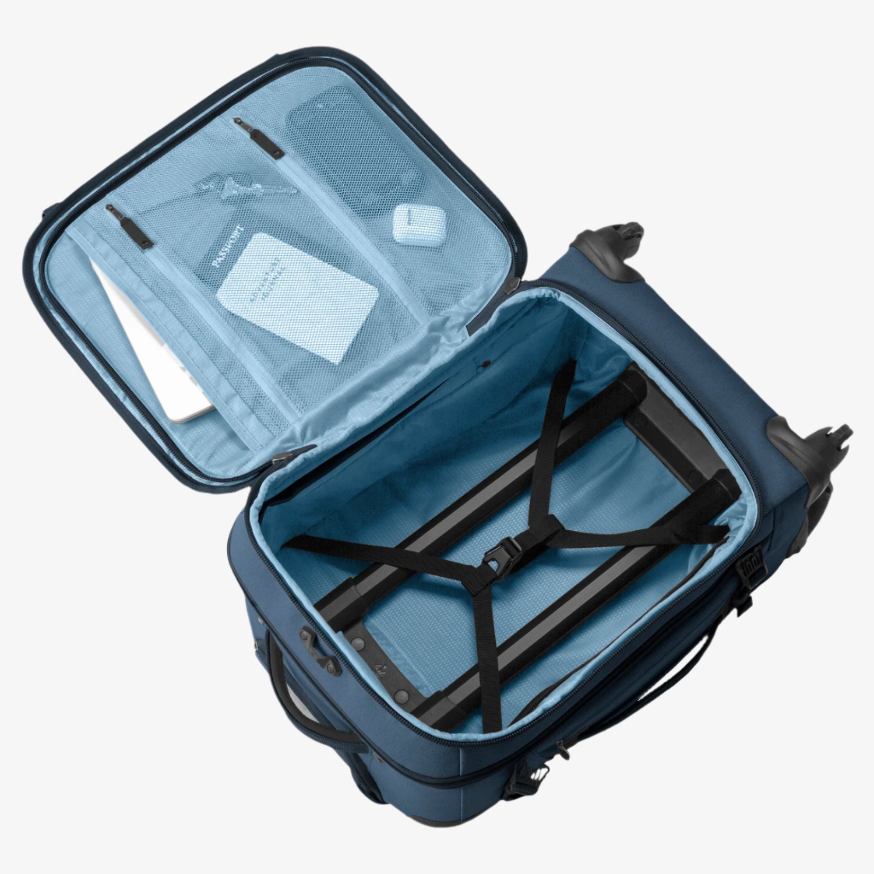 Eagle Creek Gear Warrior XE 4-Wheel 21.75"/40L Carry-On Luggage in Blue Jay — detail view 3