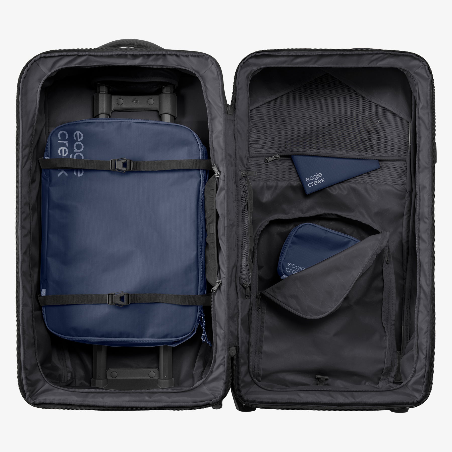 Eagle Creek ORV 30"/115L Trunk in Black — angle view 3