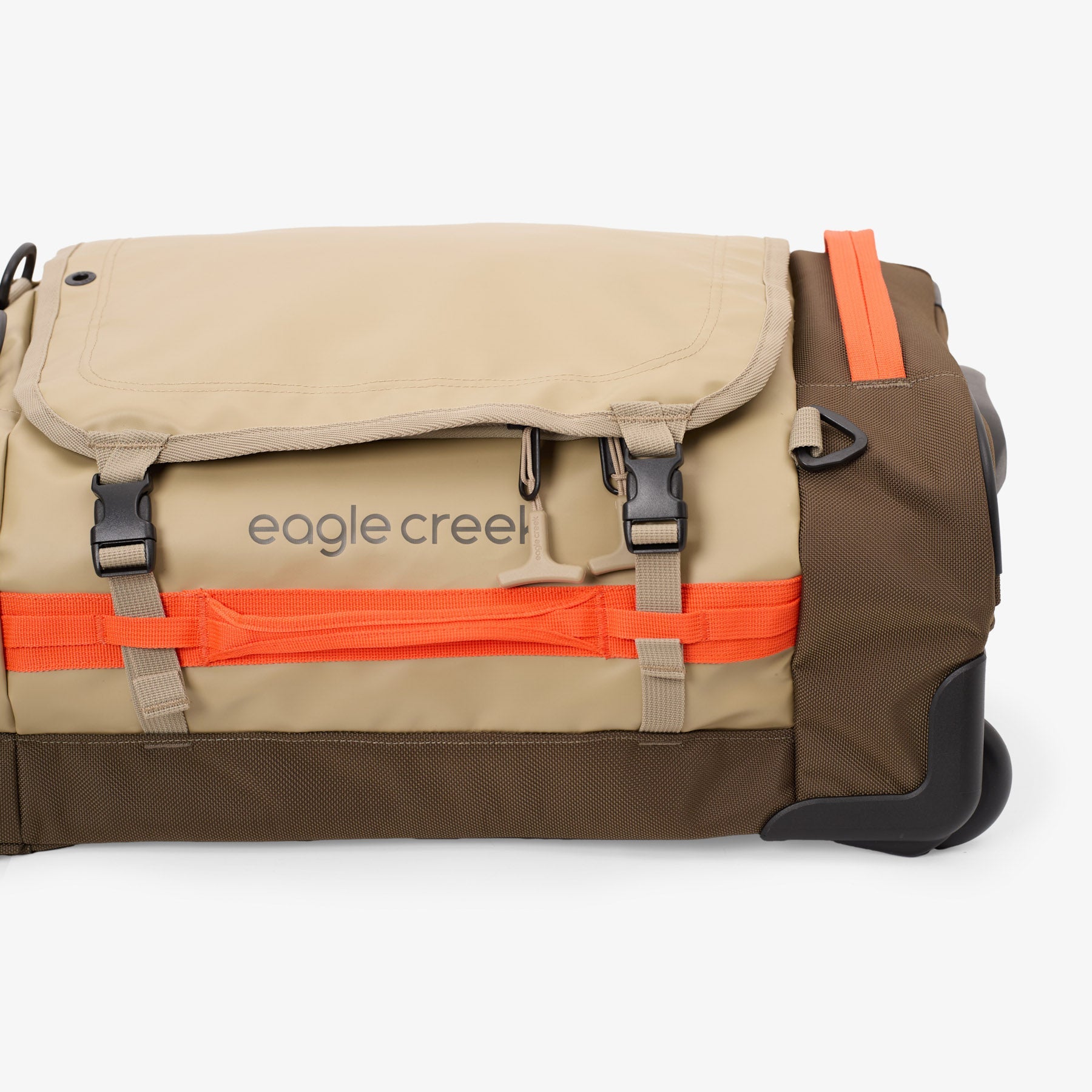 Eagle Creek Cargo Hauler XT 21.5"/32L Wheeled International Carry-On Duffel in Desert Tan — interior view