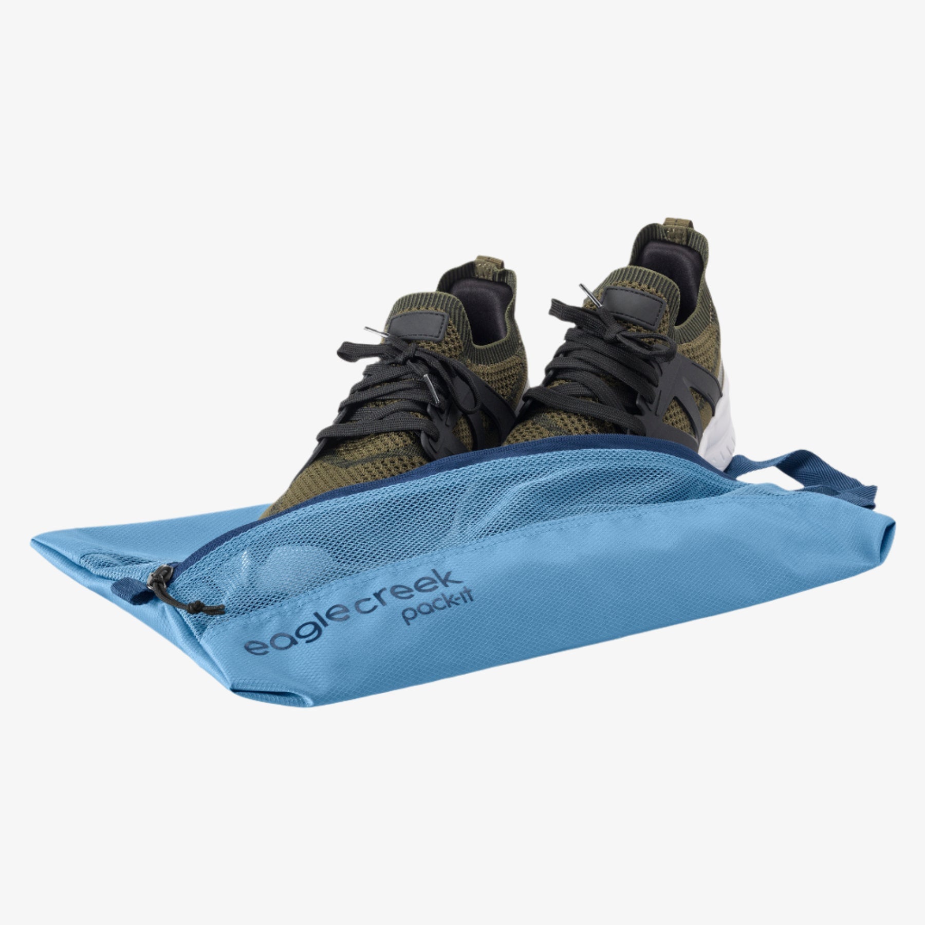 Eagle Creek Pack-It Reveal Shoe Sack in Blue Dawn — angle view 3