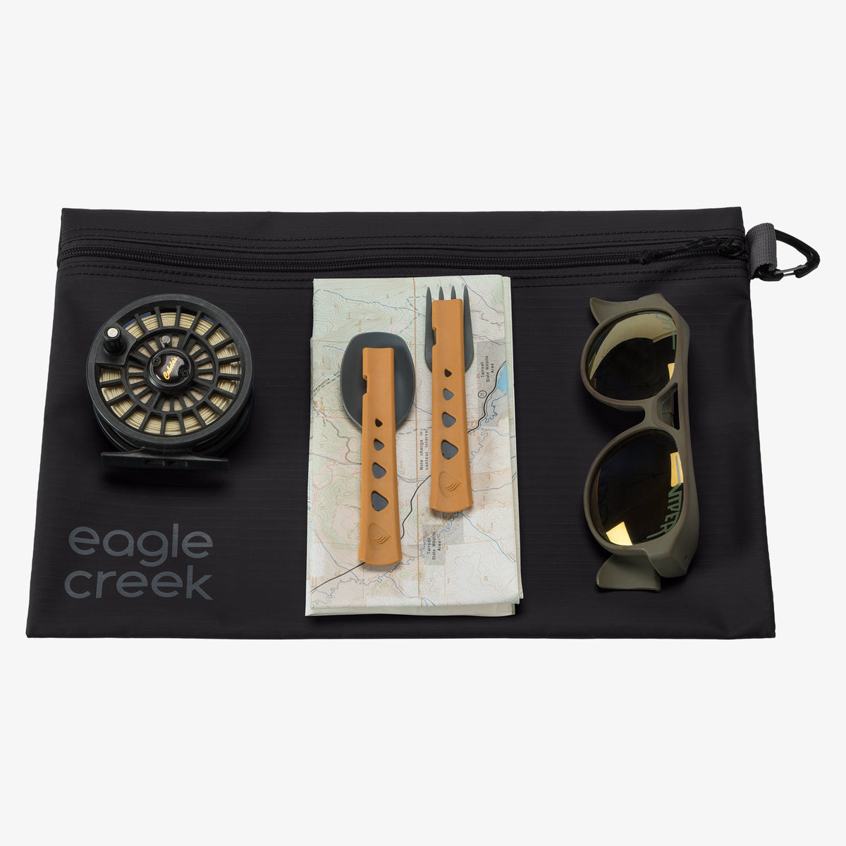 Eagle Creek Pack-It Gear Pouch M in Black — angle view 3 # color_Black
