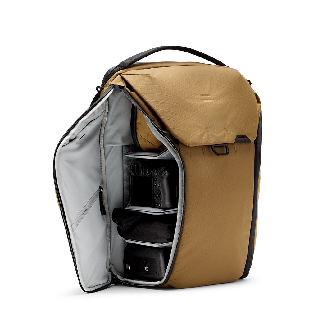 Peak Design Everyday Backpack 30L - Coyote detail