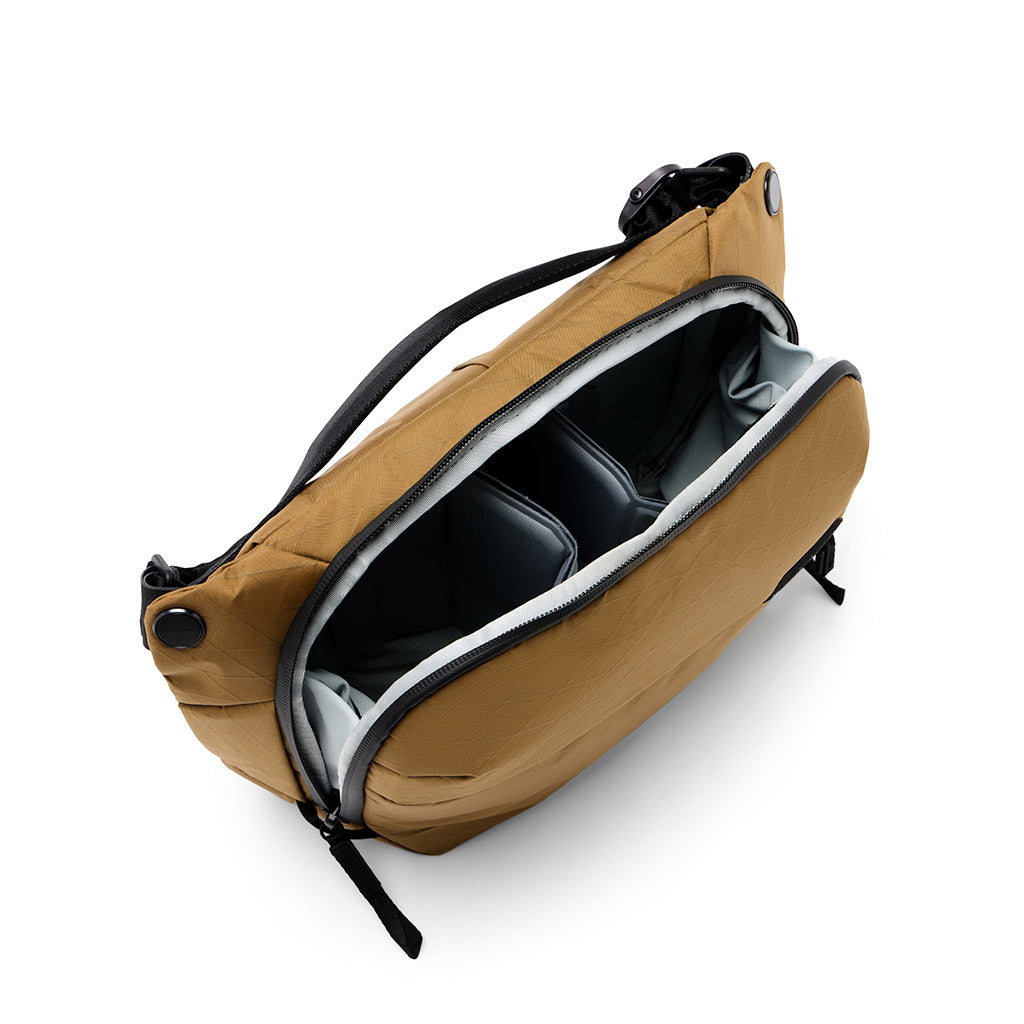 Peak Design Everyday Sling 6L in Coyote — interior view