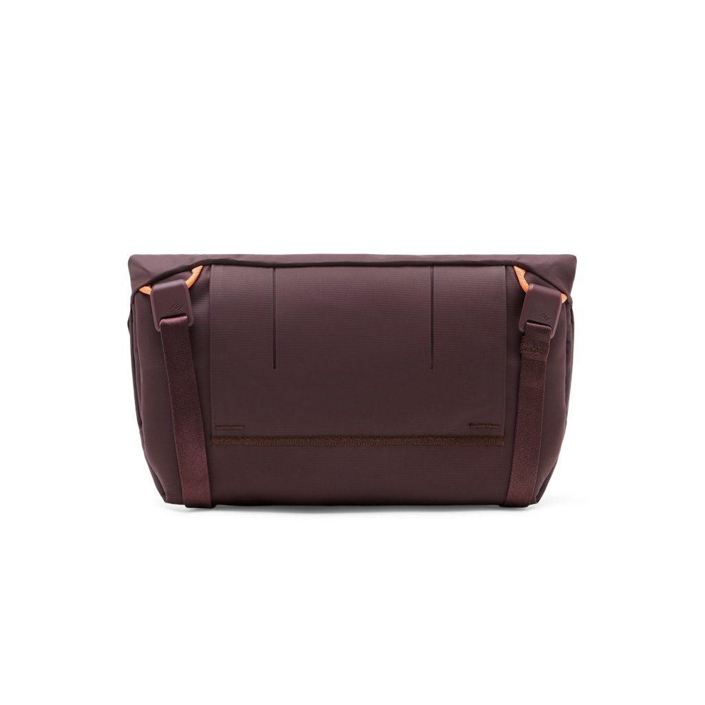 Peak Design Field Pouch in Eclipse — back view # color_Eclipse