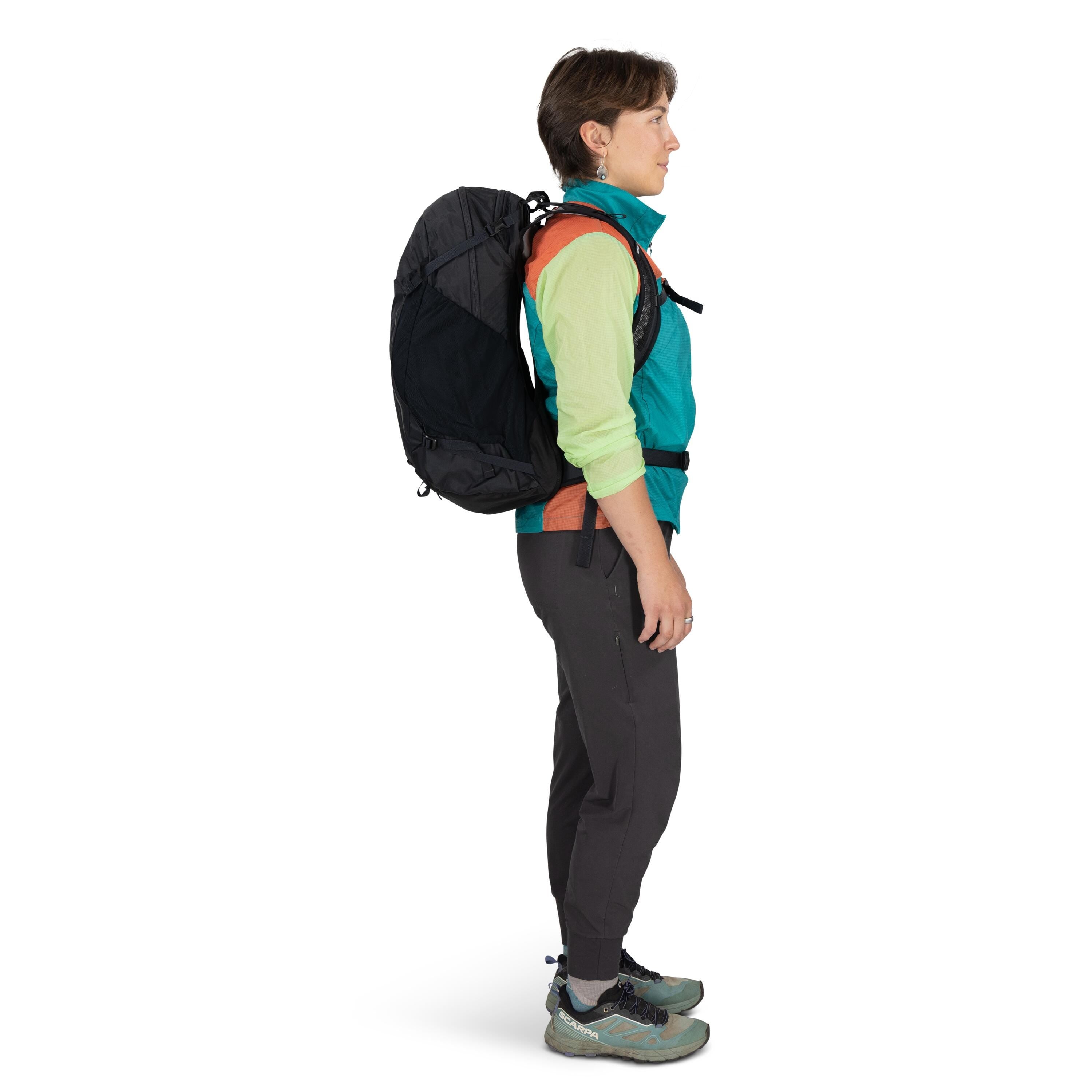 Osprey Hikelite 26 Hiking Backpack 26L in Raven Black — lifestyle 2
