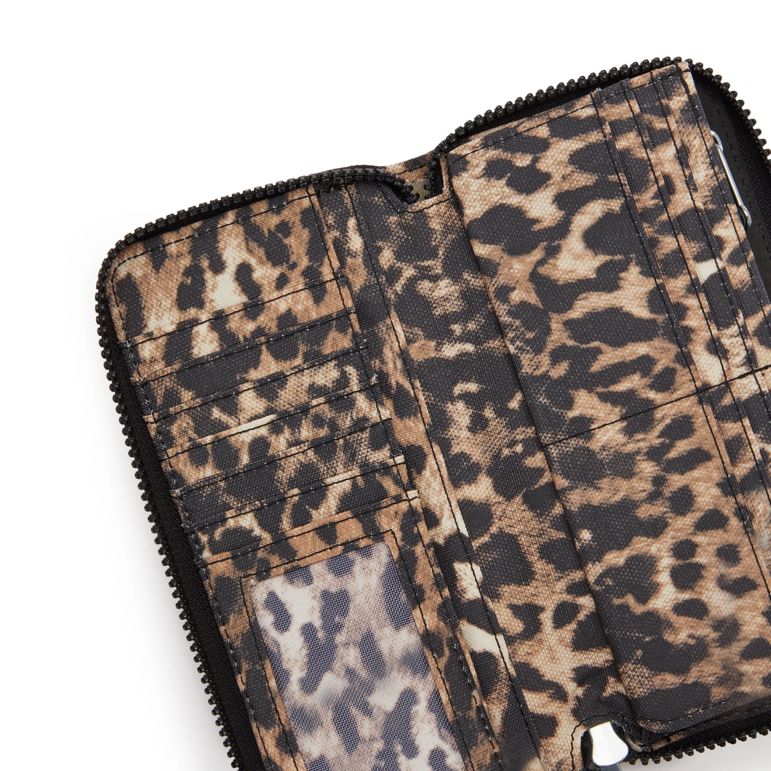 Kipling Money World in Wild Leopard — interior view