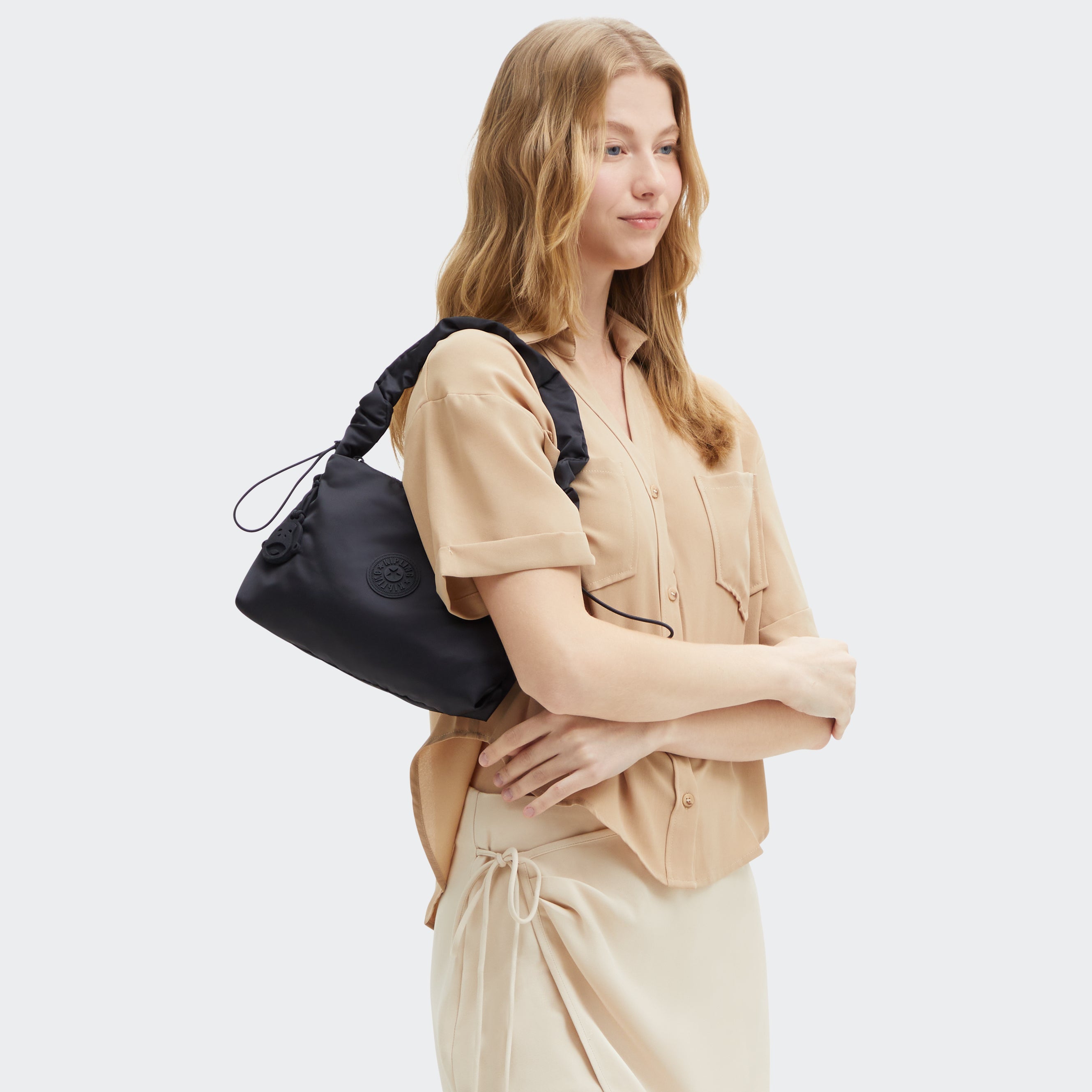 Kipling Eleni in Simply Black — detail view