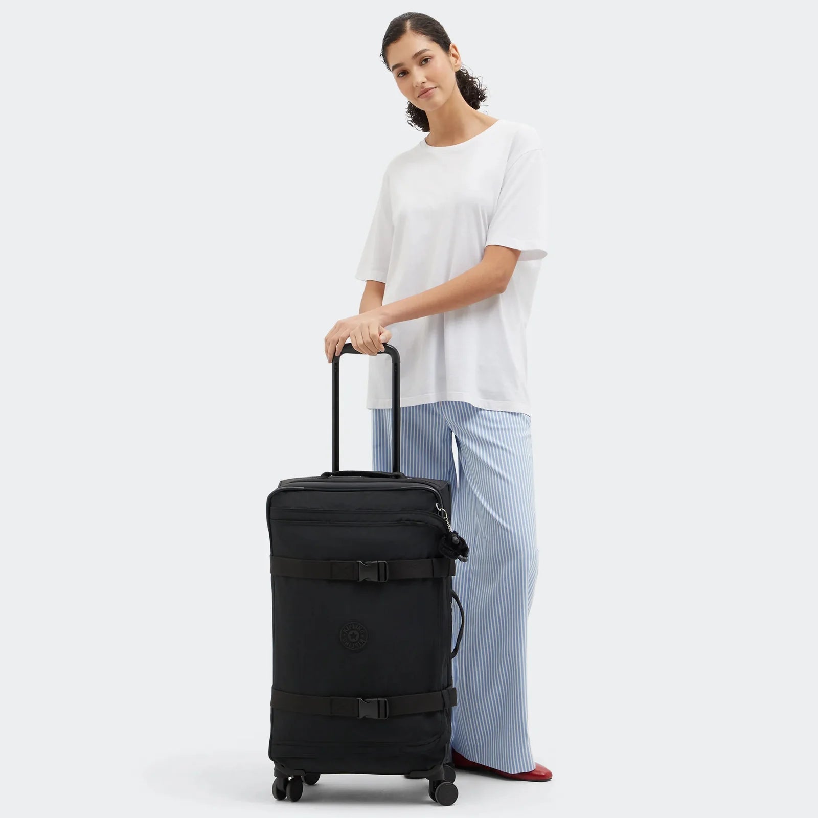 Kipling Spontaneous Medium Rolling Luggage