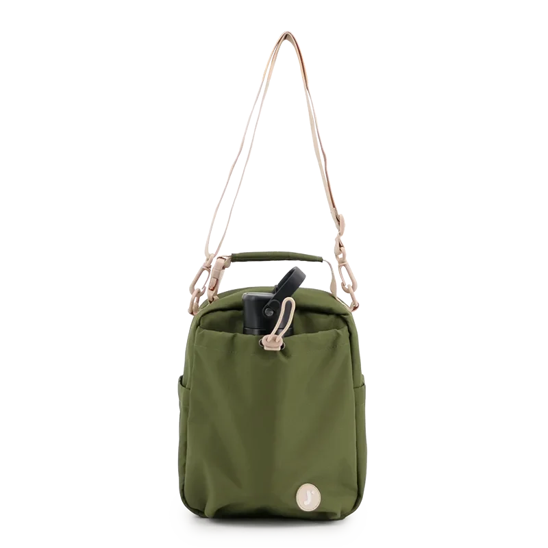 J World Cole Insulated Lunch Bag in Olive Green — detail view # color_Olive Green
