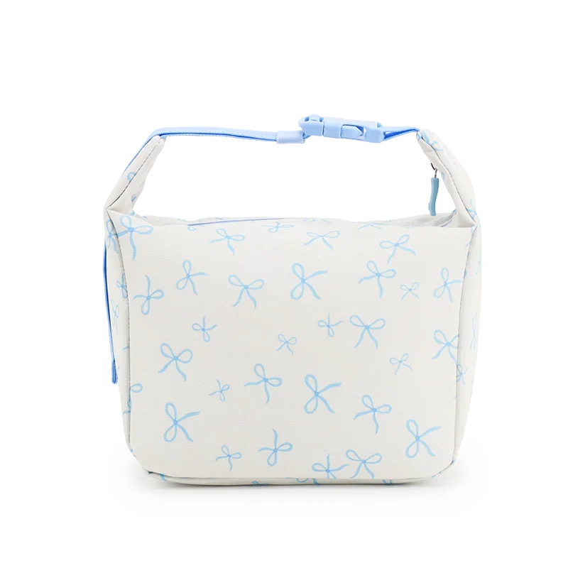 J World Lane Insulated Lunch Bag in Blue Bows — back view # color_Blue Bows