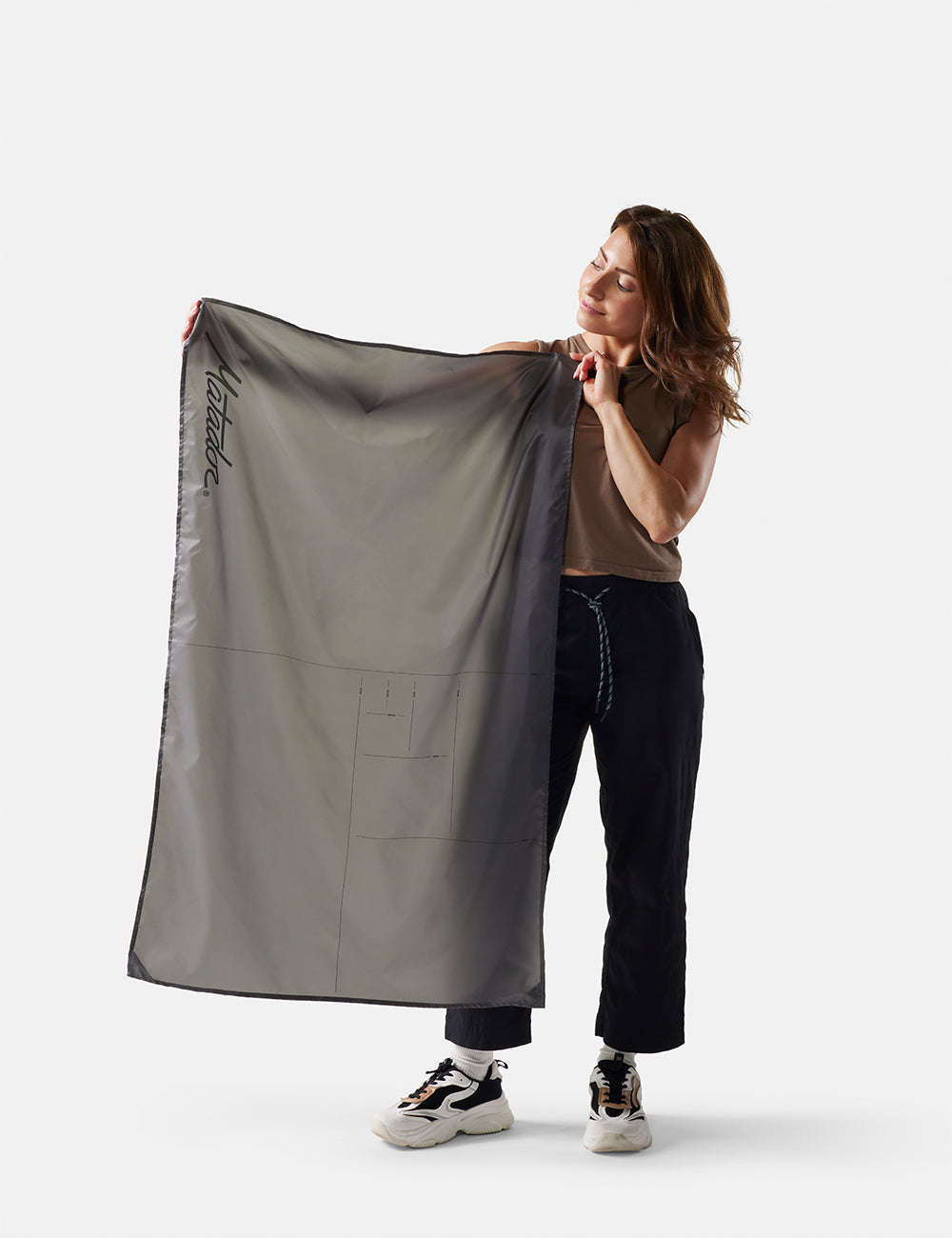 Matador Pocket Blanket Mini in Black — angle view 2 # color_Black