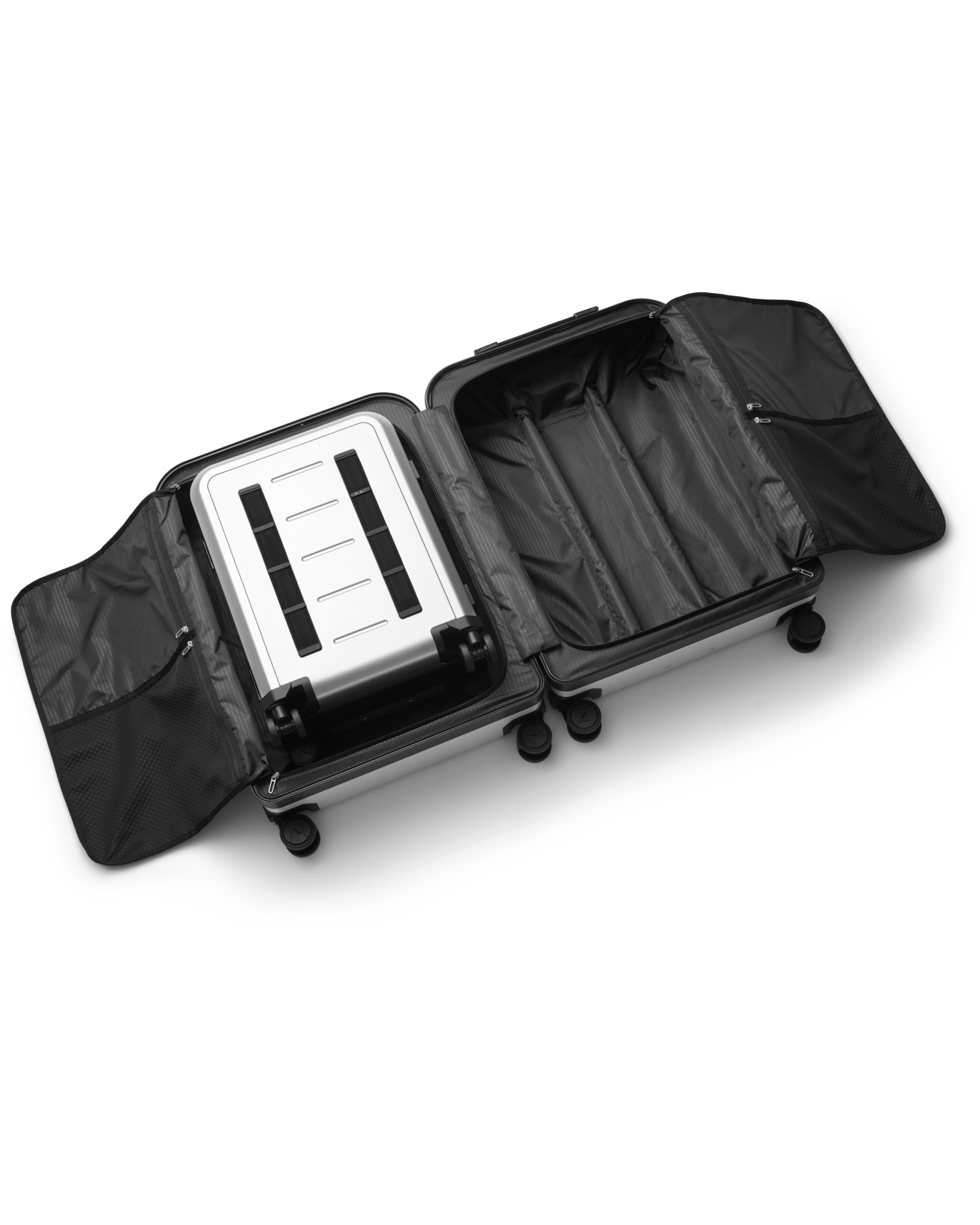 Db Journey Ramverk Alu Check-in Luggage Large in Silver — interior view 4 # color_Silver