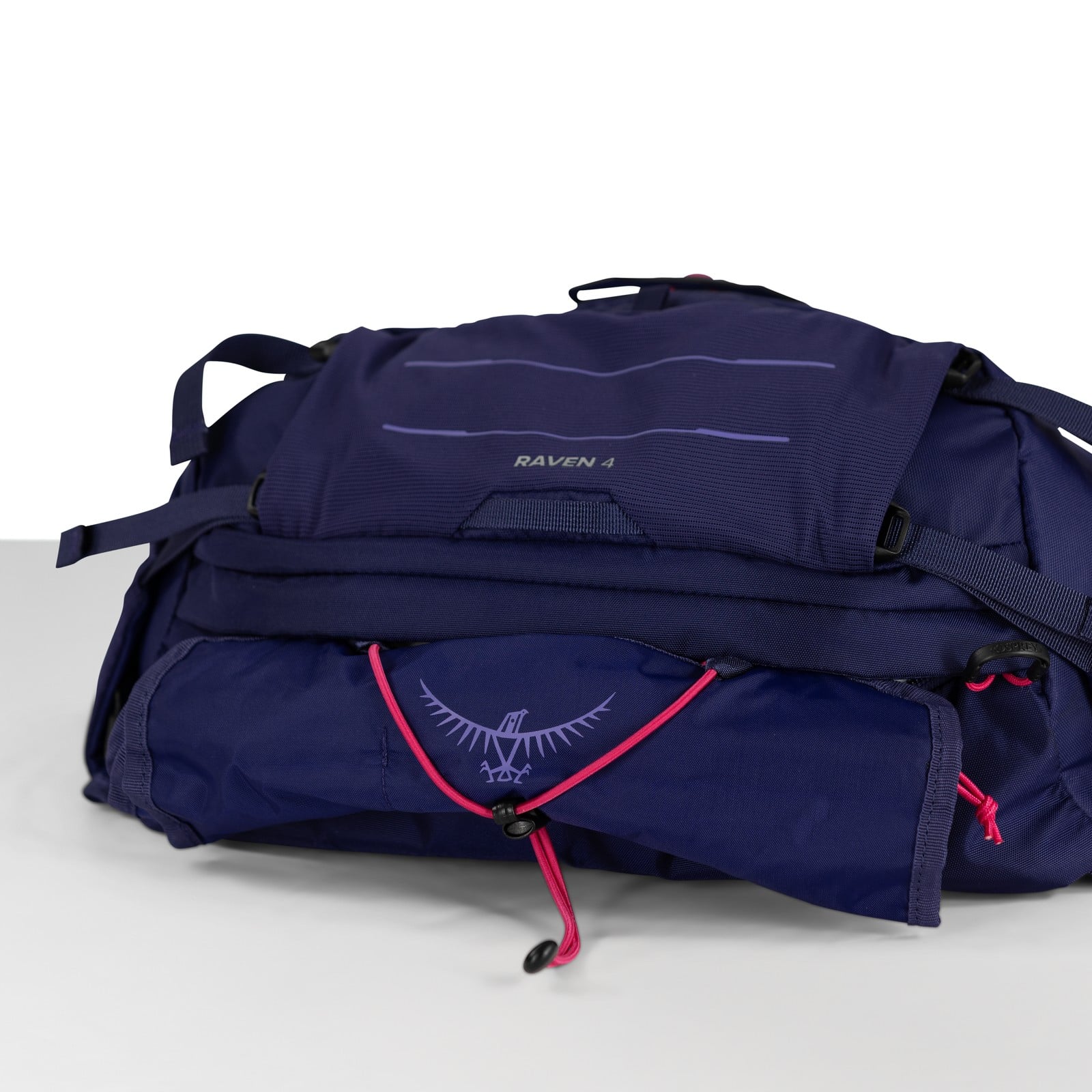 Osprey Raven 4 Women's Bike Hydration Lumbar Pack 4L in Deep Fig — detail view 3