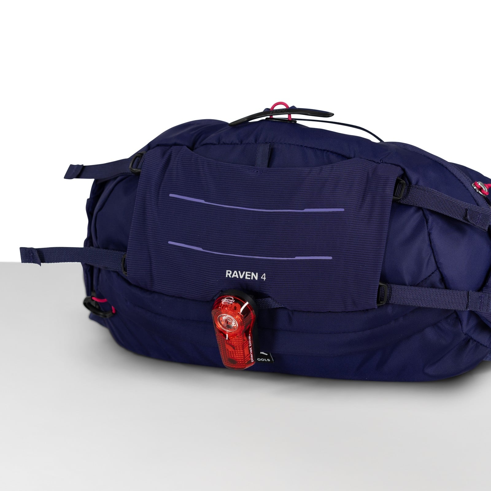 Osprey Raven 4 Women's Bike Hydration Lumbar Pack 4L in Deep Fig — detail view 5