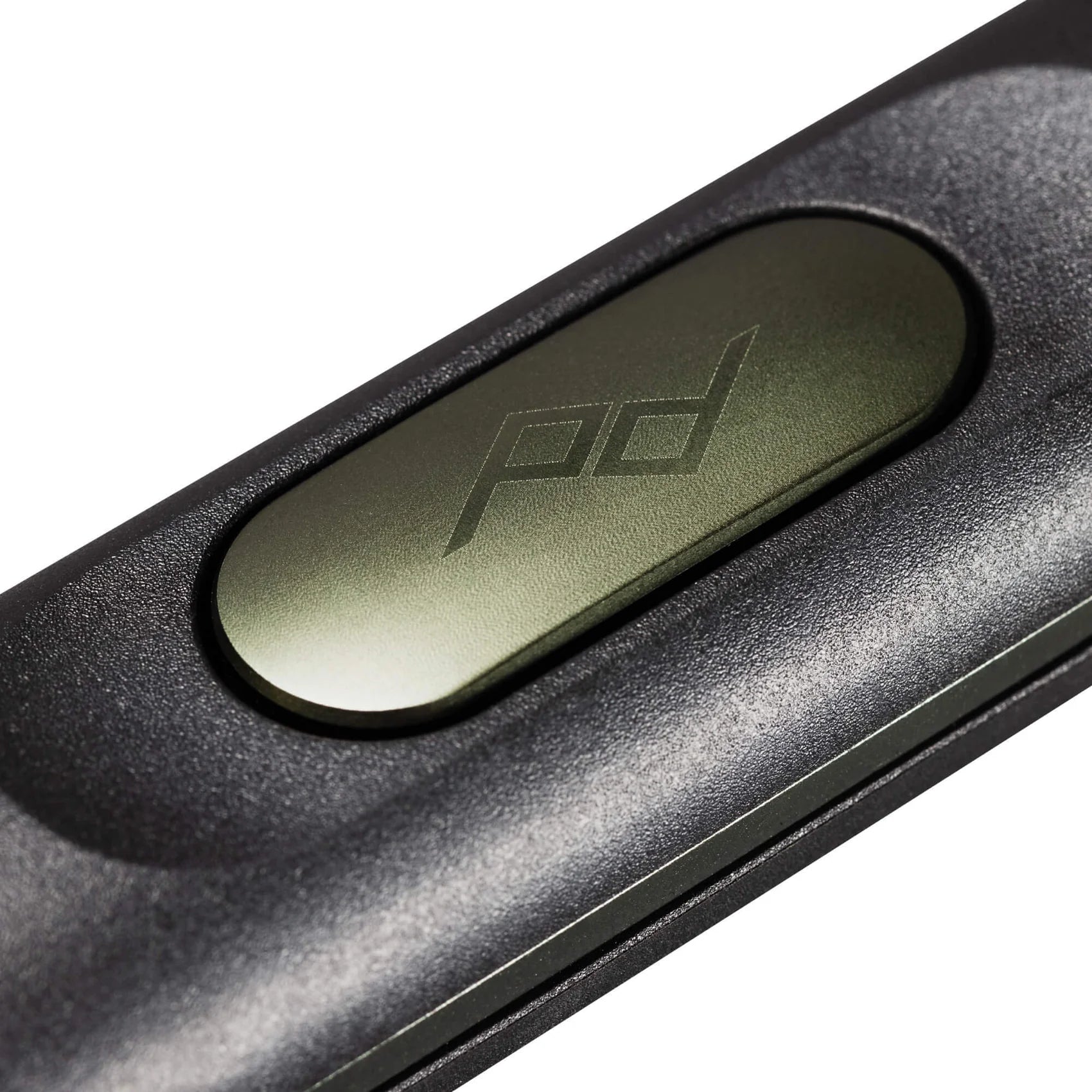 Peak Design Roller Pro 34L in Black — detail view 6 # color_Black