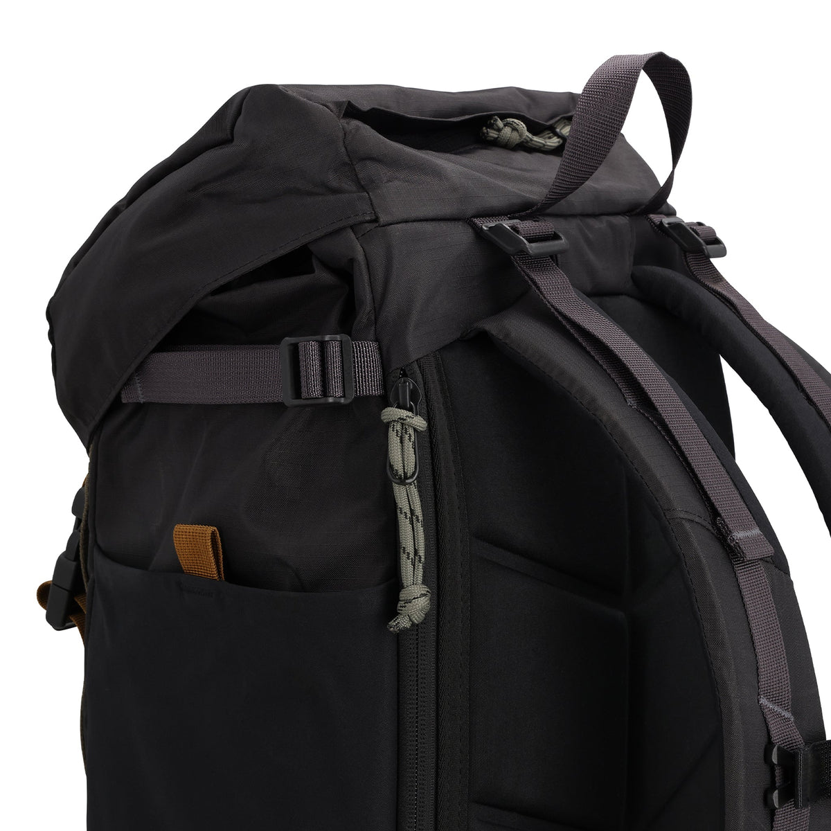 Topo Designs Rover Trail Pack in Black Neutral — detail view # color_Black Neutral