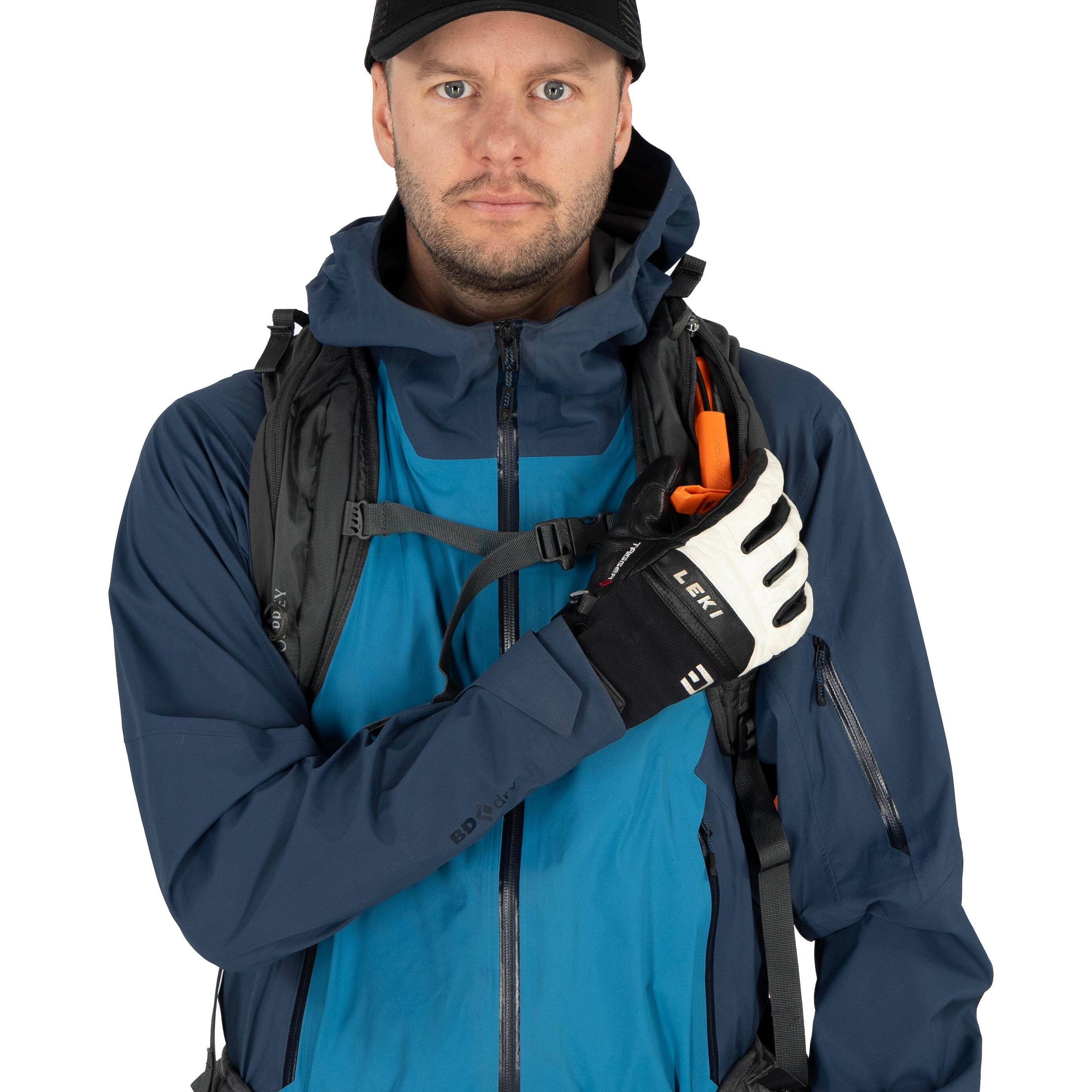 Osprey Soelden Pro 32 Airbag Ski & Snowboard Backpack 32L in Mars Orange — detail view 2