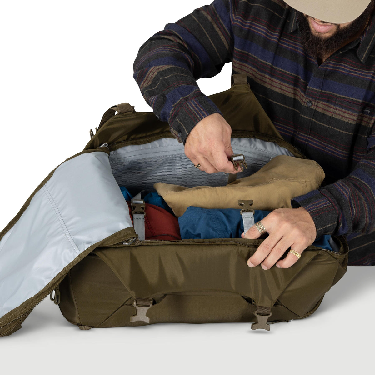 Osprey Sojourn Porter Travel Pack-46L in Moss Green — detail view