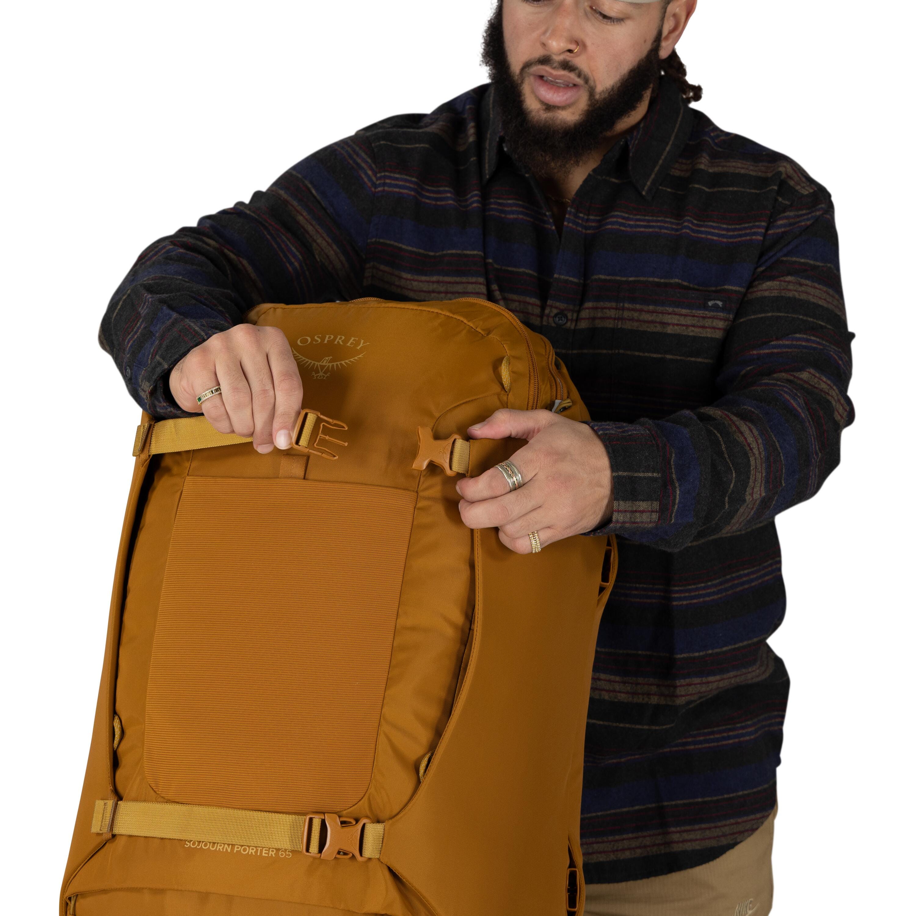 Osprey Sojourn Porter Travel Pack 65L in Barley Brown — detail view
