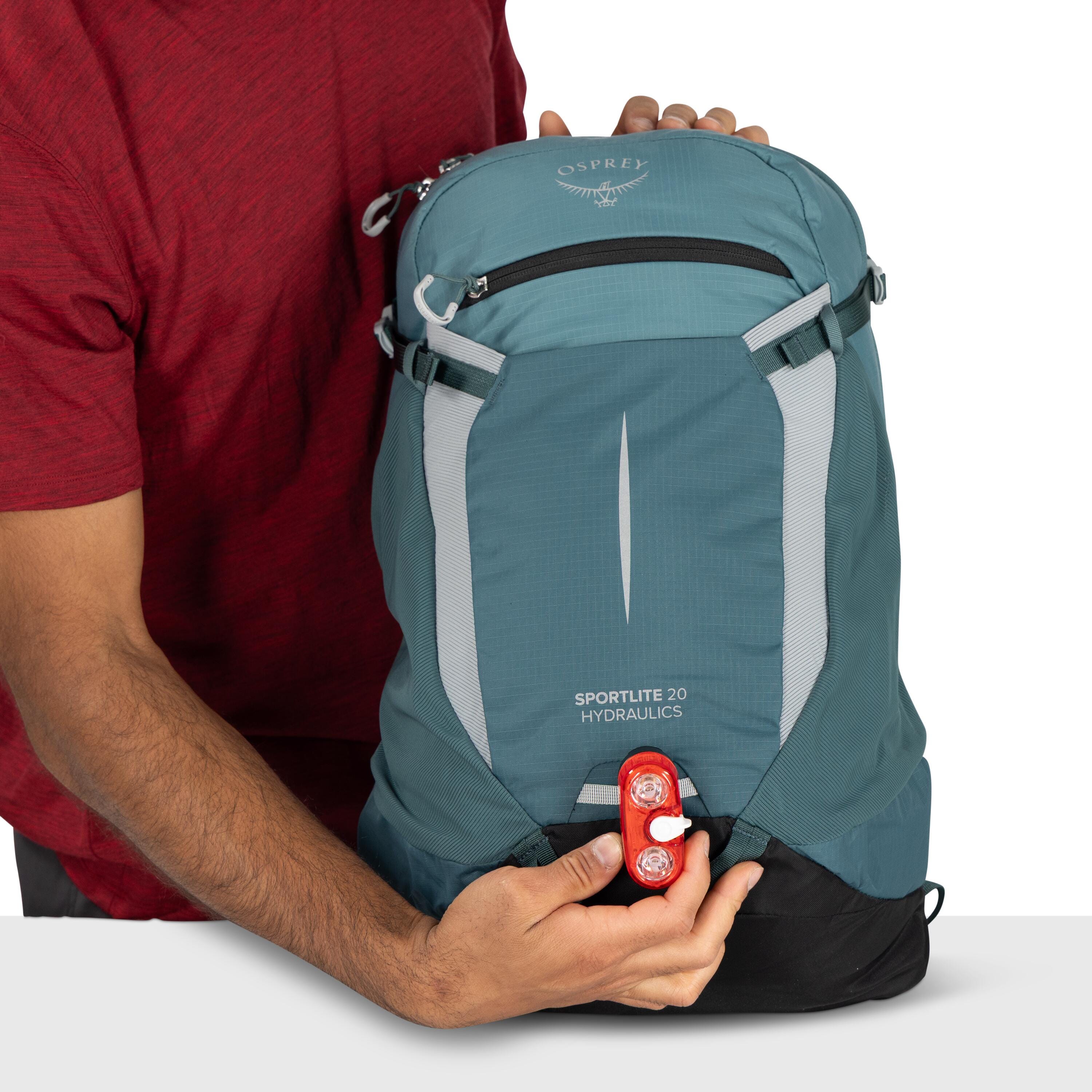 Osprey Sportlite 20 Hydraulics Hiking Hydration Backpack 20L in Torrent Blue — detail view 2