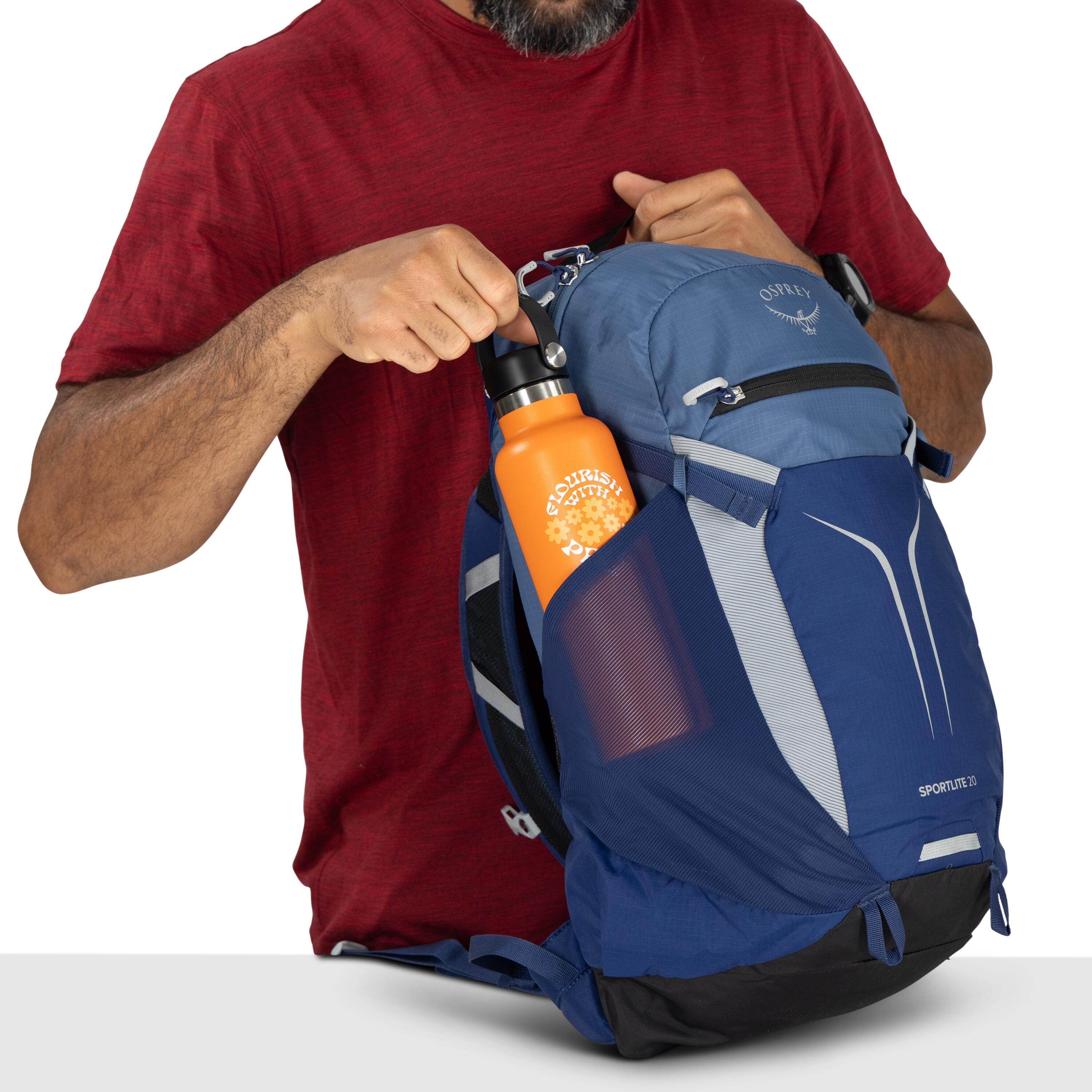 Osprey Sportlite 20 Hiking Backpack 20L in Serenity Blue — detail view 3