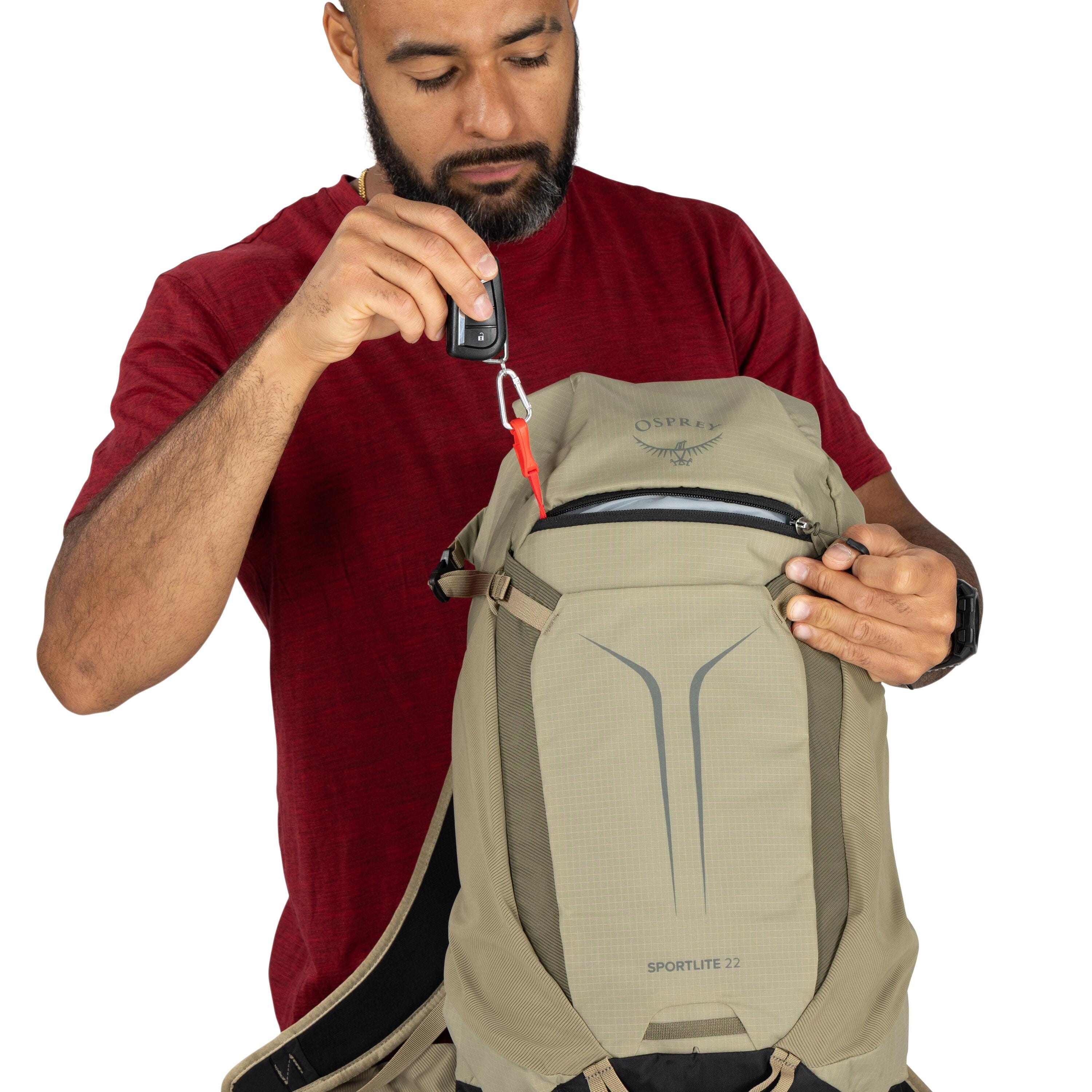 Osprey Sportlite 22 Hiking Backpack 22L in Olive Tan — detail view