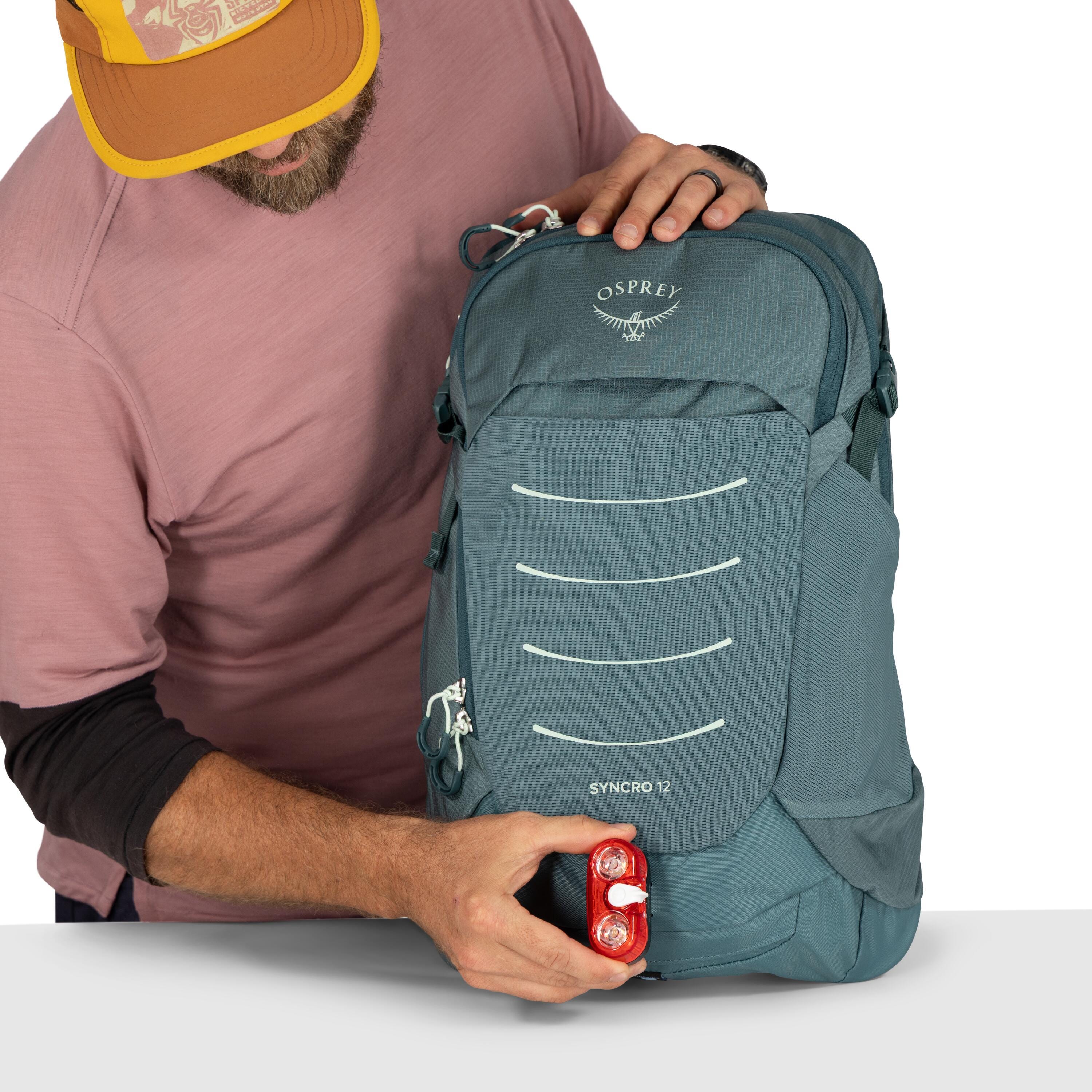Osprey Syncro 12 Bike Hydration Pack 12L in Cascade Blue — detail view 4