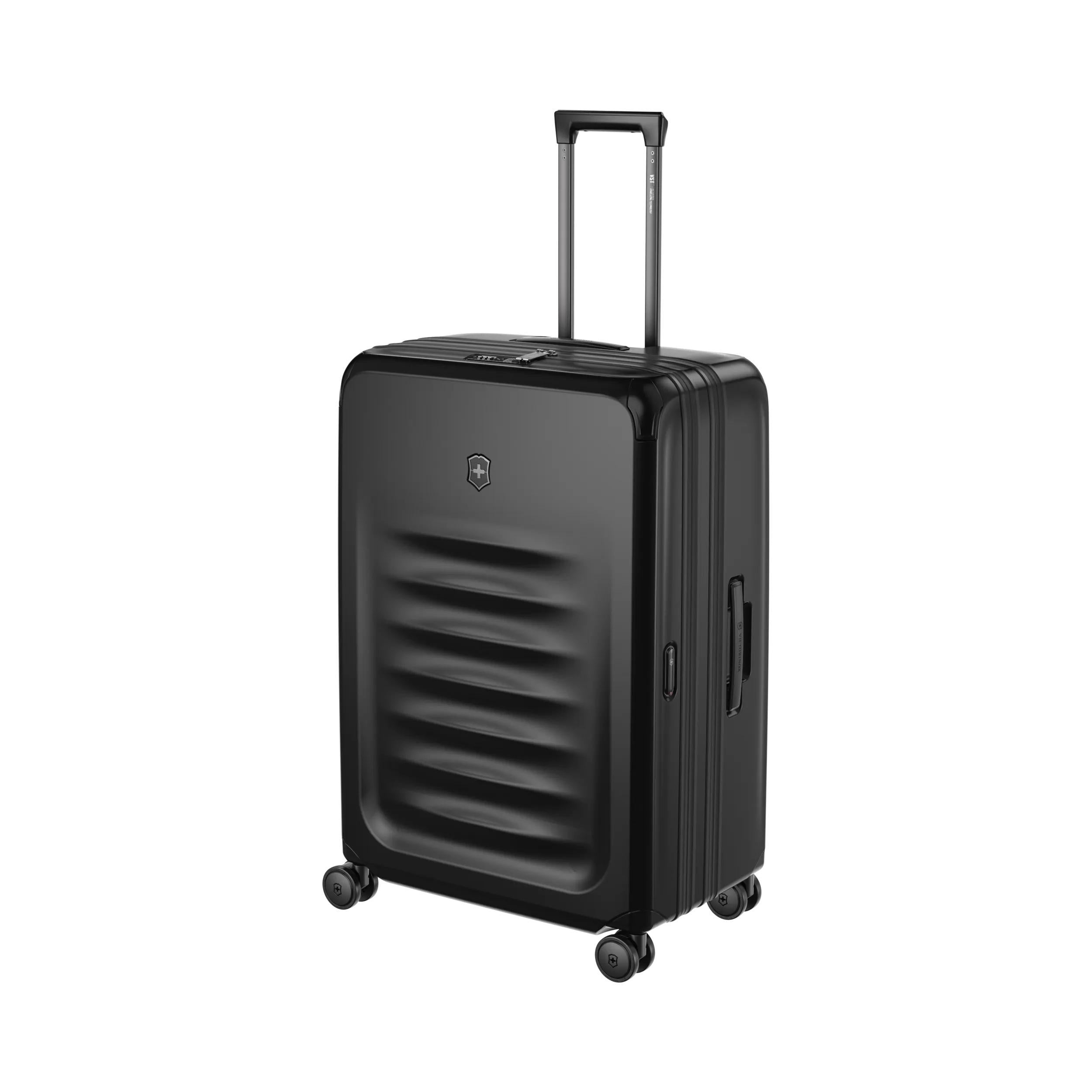 Victorinox Spectra 3.0 Expandable Large Case in Black — angle view 5