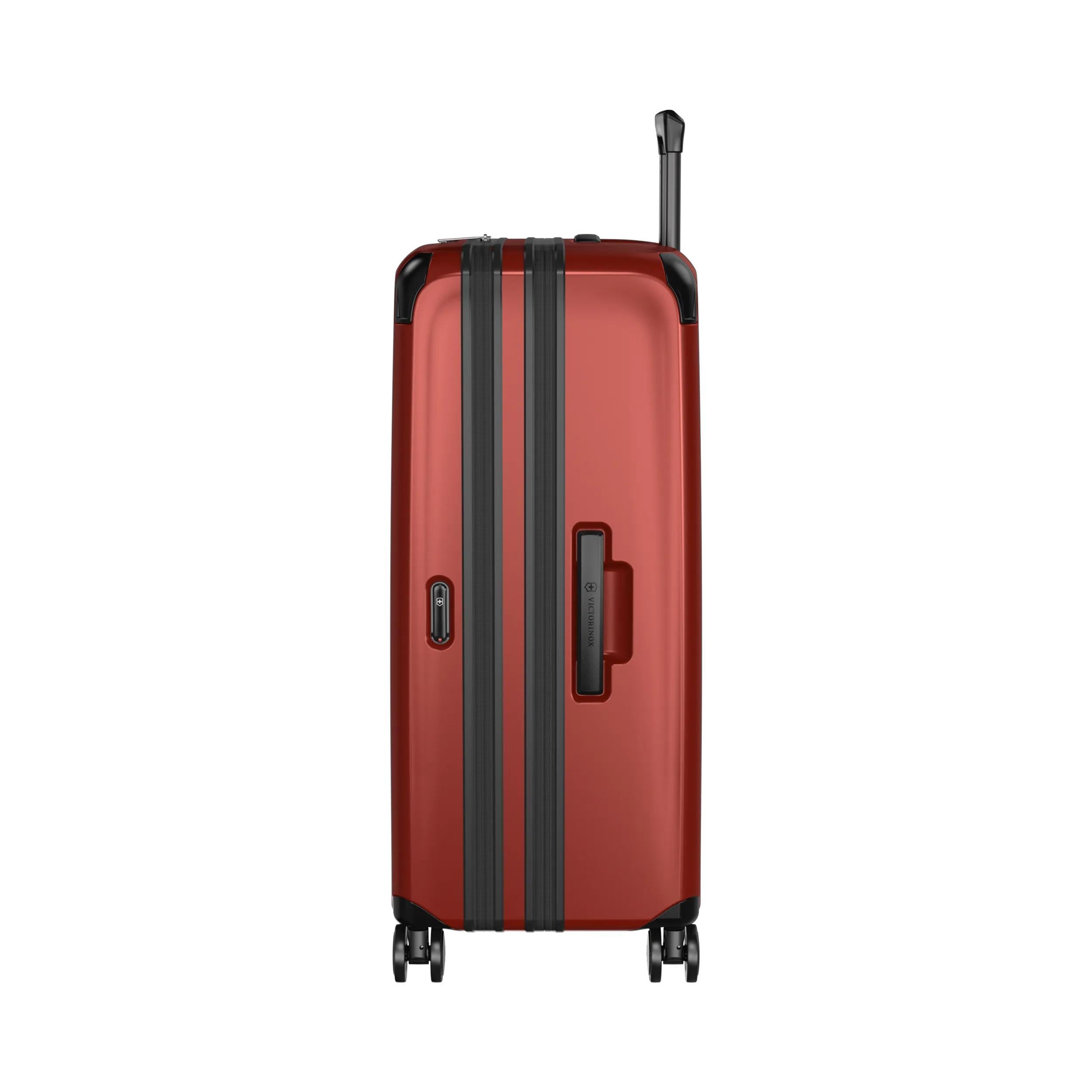 Victorinox Spectra 3.0 Expandable Large Case in Red — angle view 12