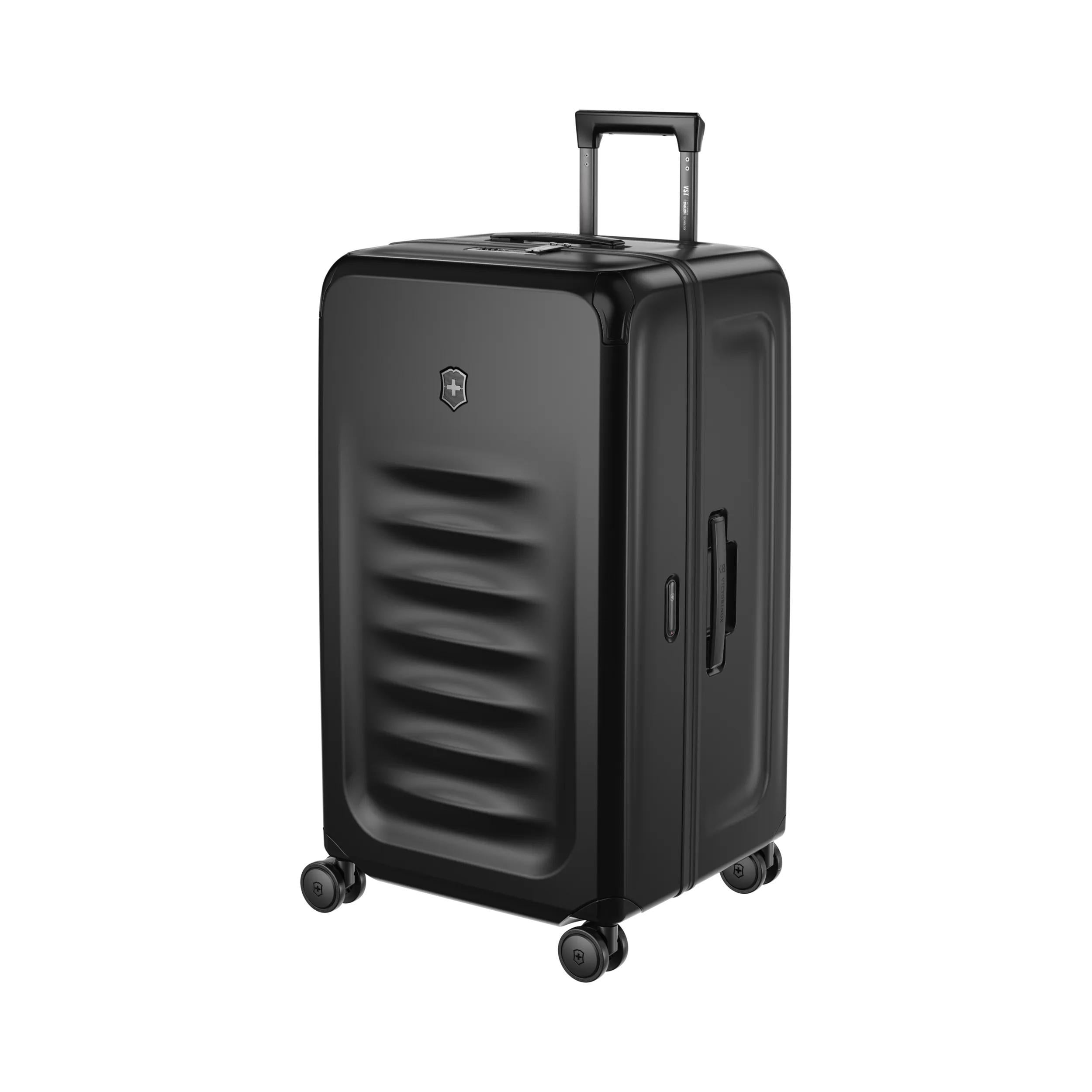 Victorinox Spectra 3.0 Trunk Large Case in Black — angle view 6