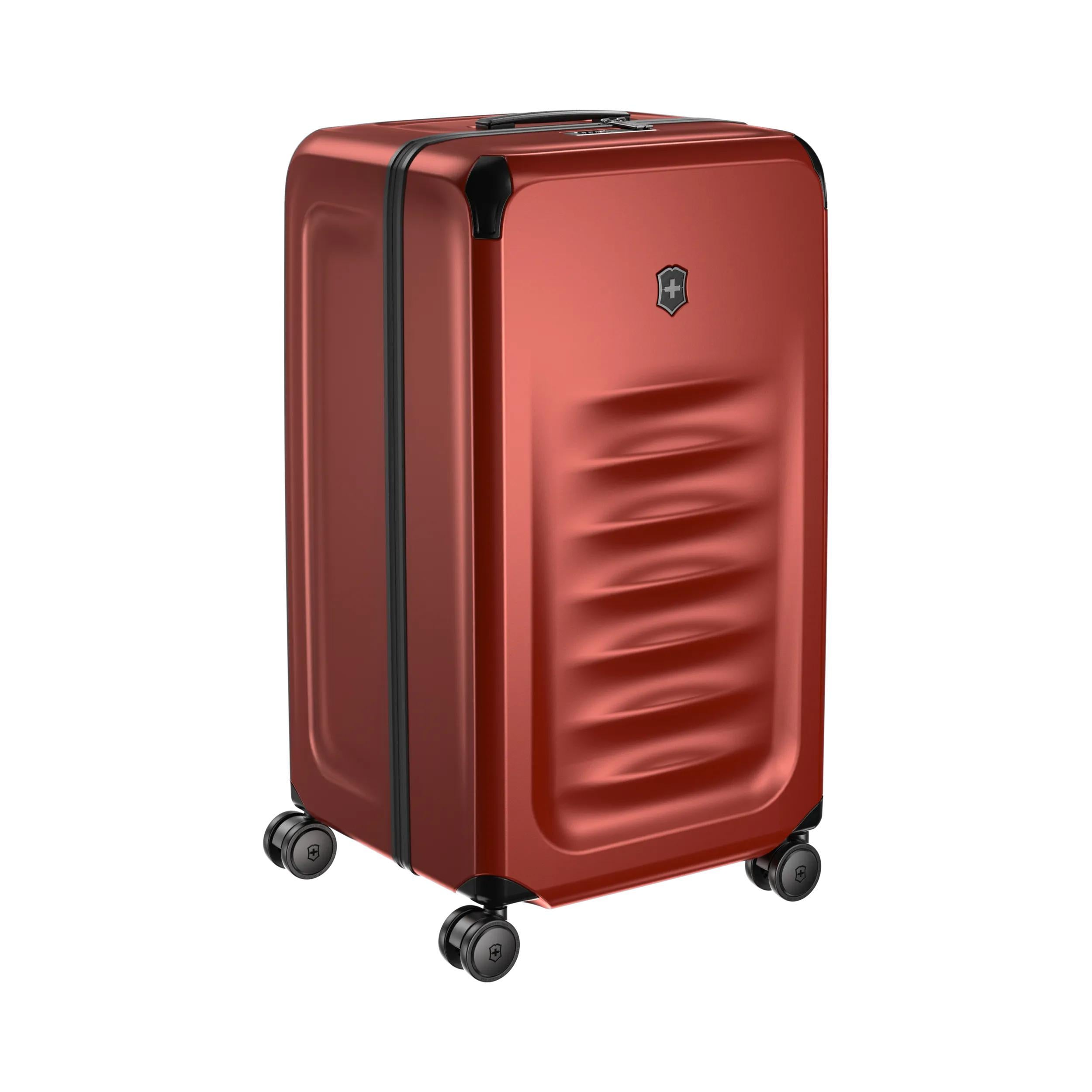 Victorinox Spectra 3.0 Trunk Large Case in Red — angle view 7