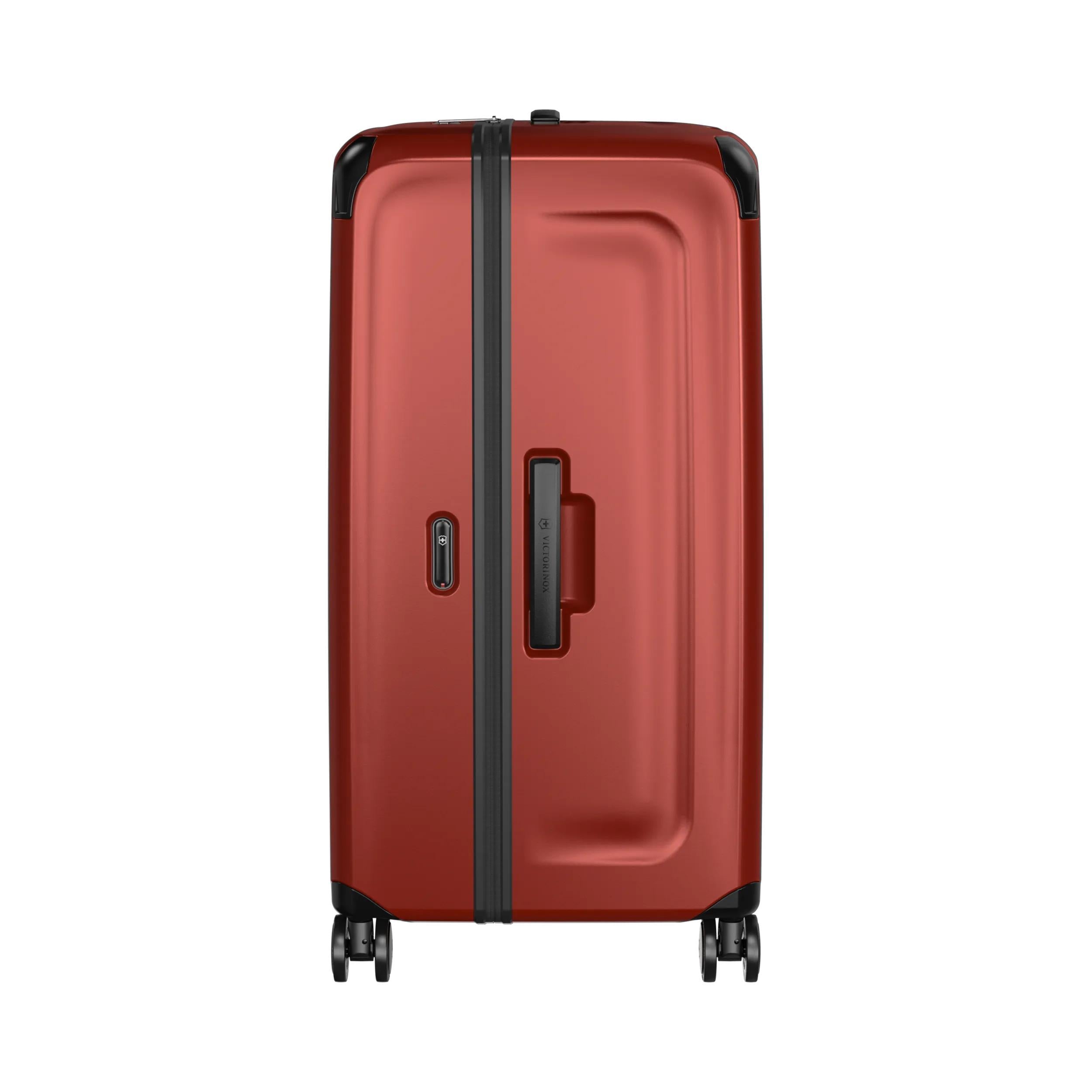 Victorinox Spectra 3.0 Trunk Large Case in Red — angle view 12