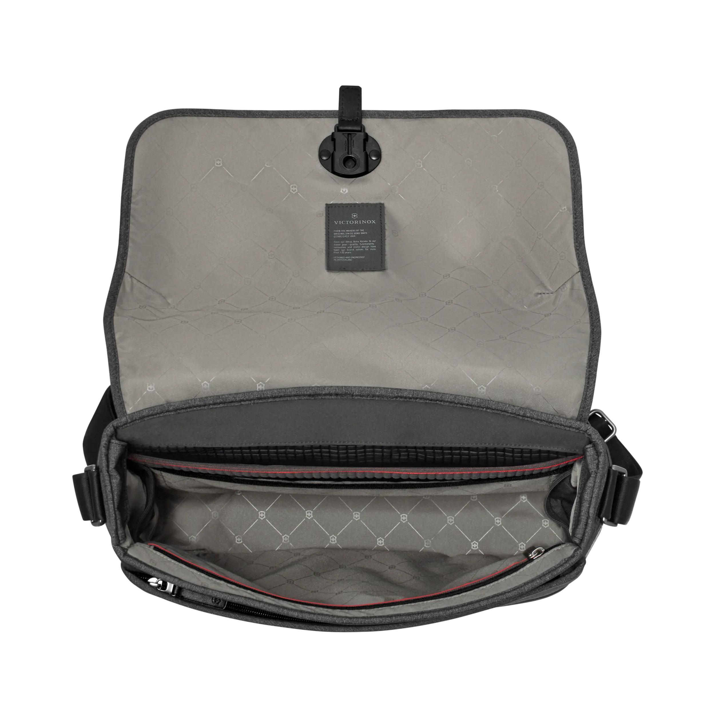 Victorinox Architecture Urban2 Messenger in Grey / Black — detail view 2