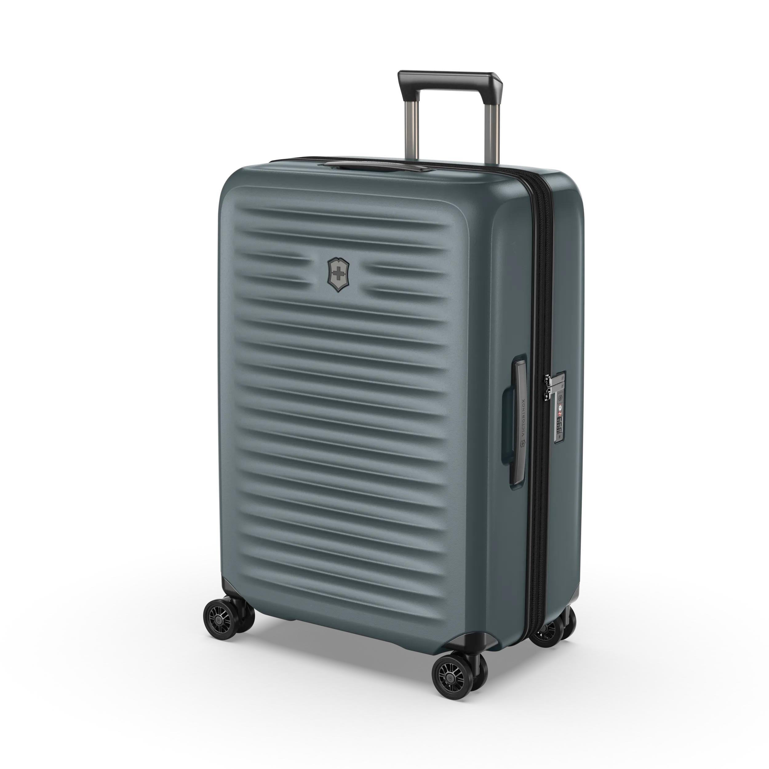 Victorinox Airox Advanced Medium Case in Storm — angle view 2