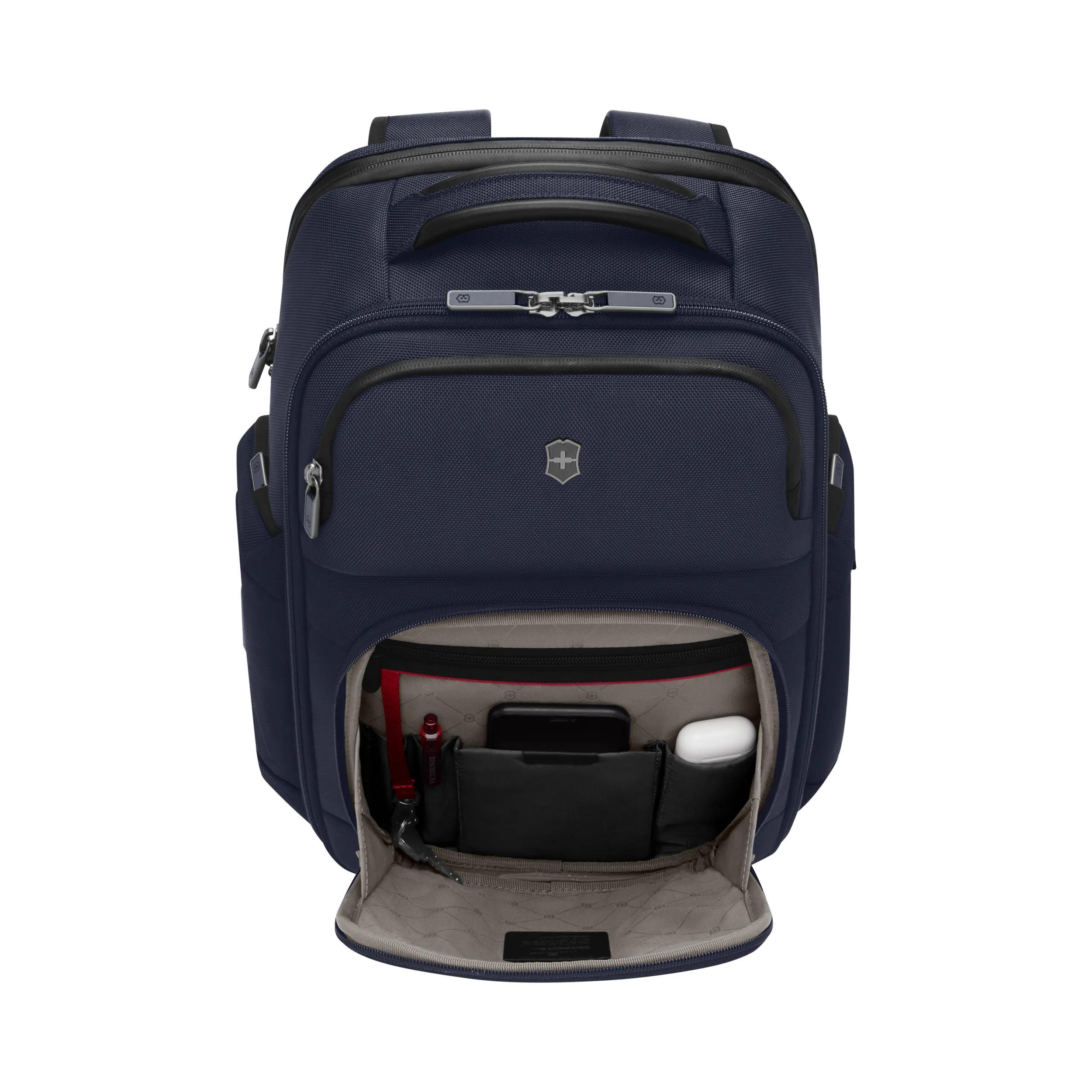 Victorinox Werks Traveler 7.0 Deluxe Backpack in Navy Blue — interior view 3
