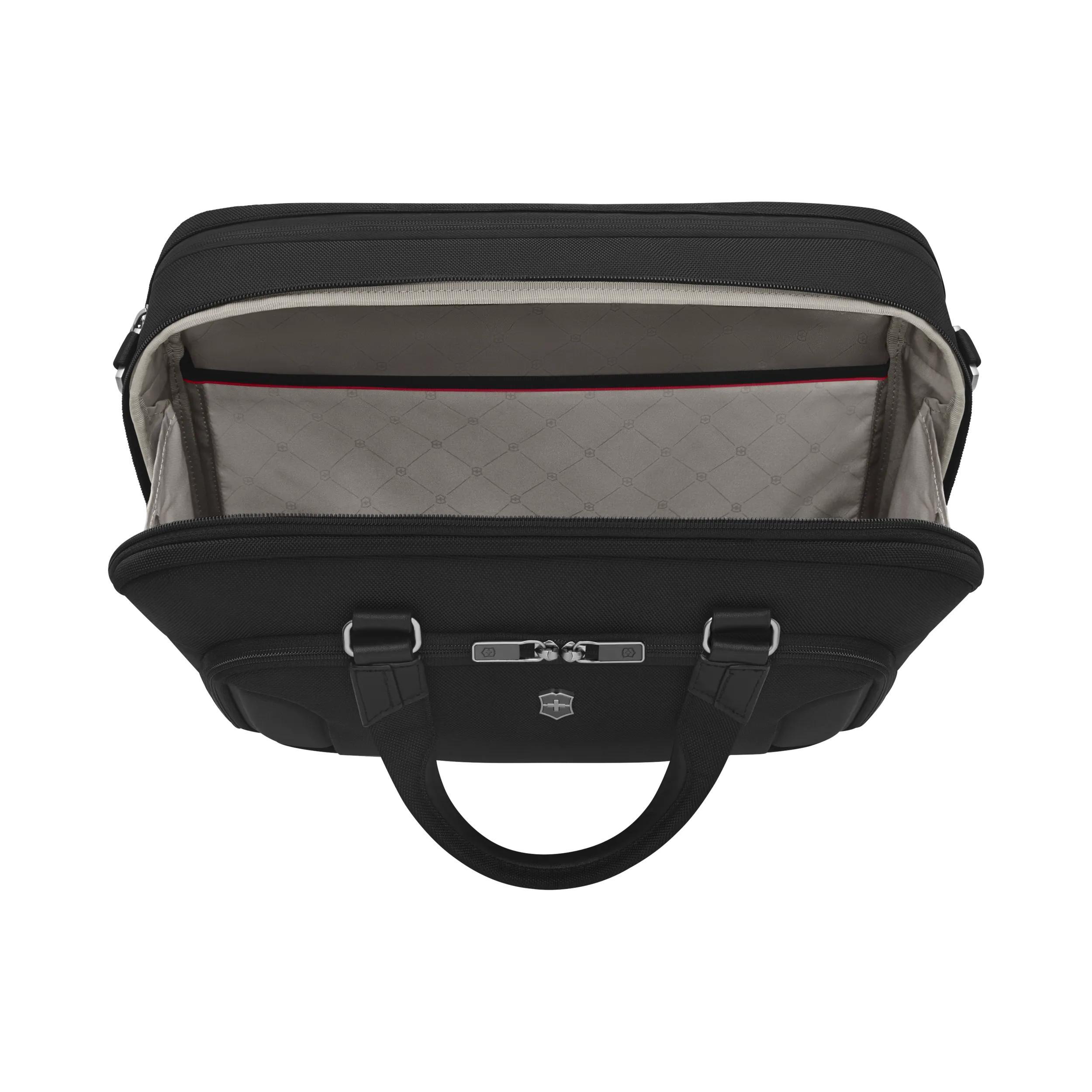 Victorinox Werks Traveler 7.0 Deluxe Briefcase in Black — interior view