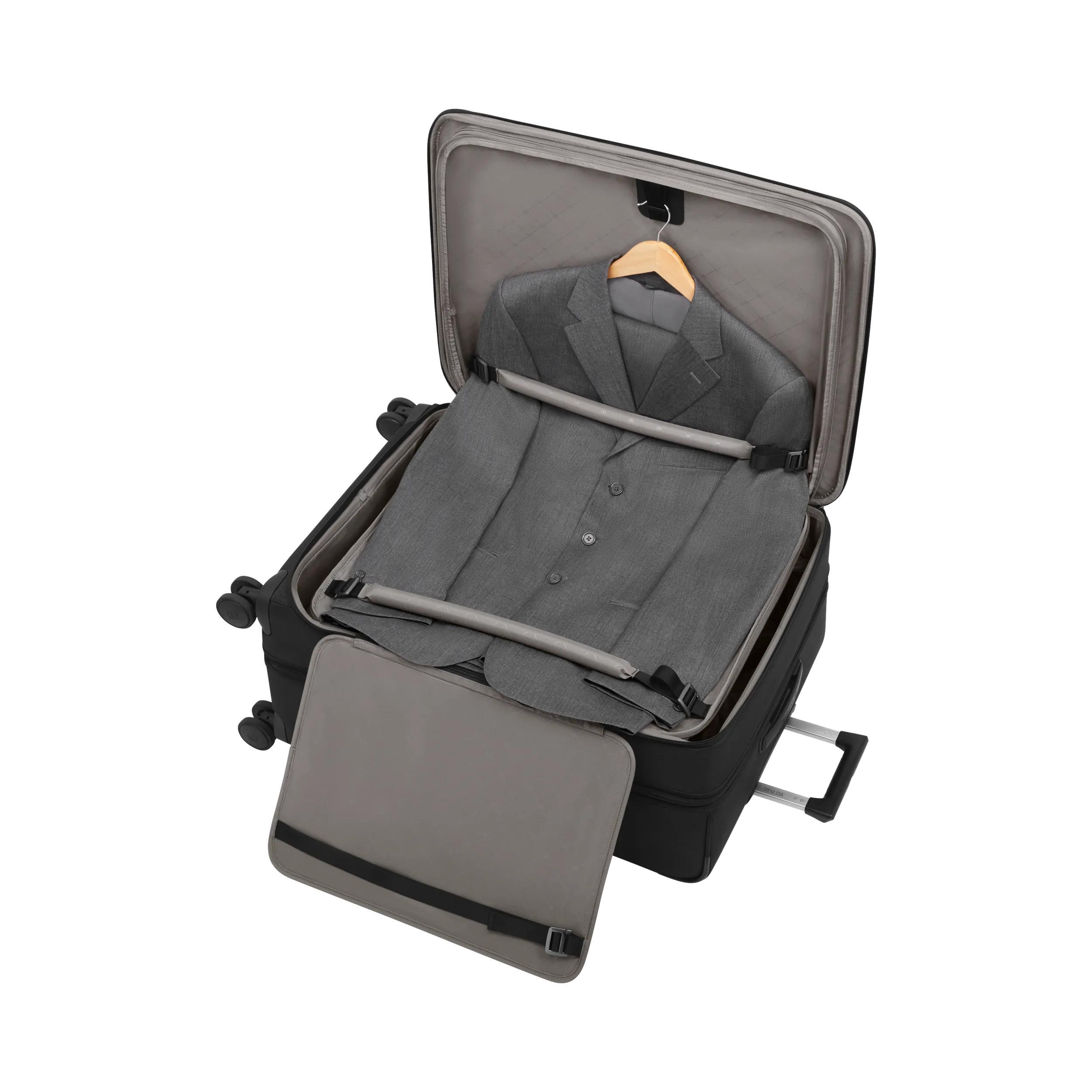 Victorinox Werks Traveler 7.0 Large Case in Black — interior view 2