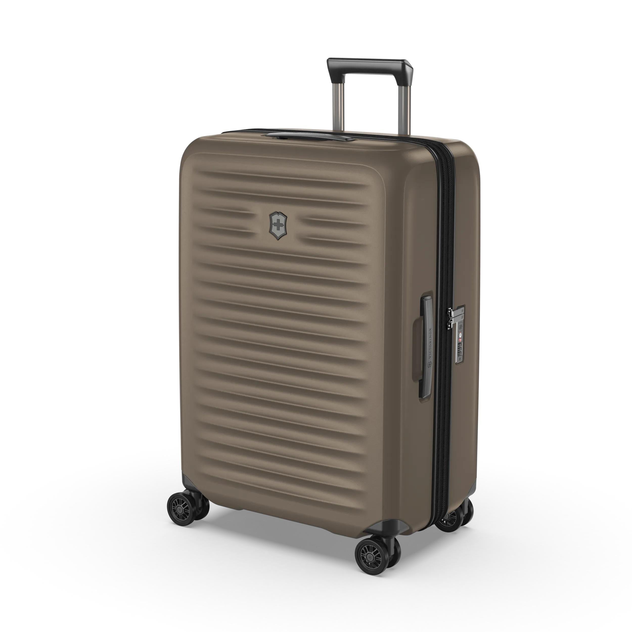 Victorinox Airox Advanced Medium Case in Brown — angle view 3