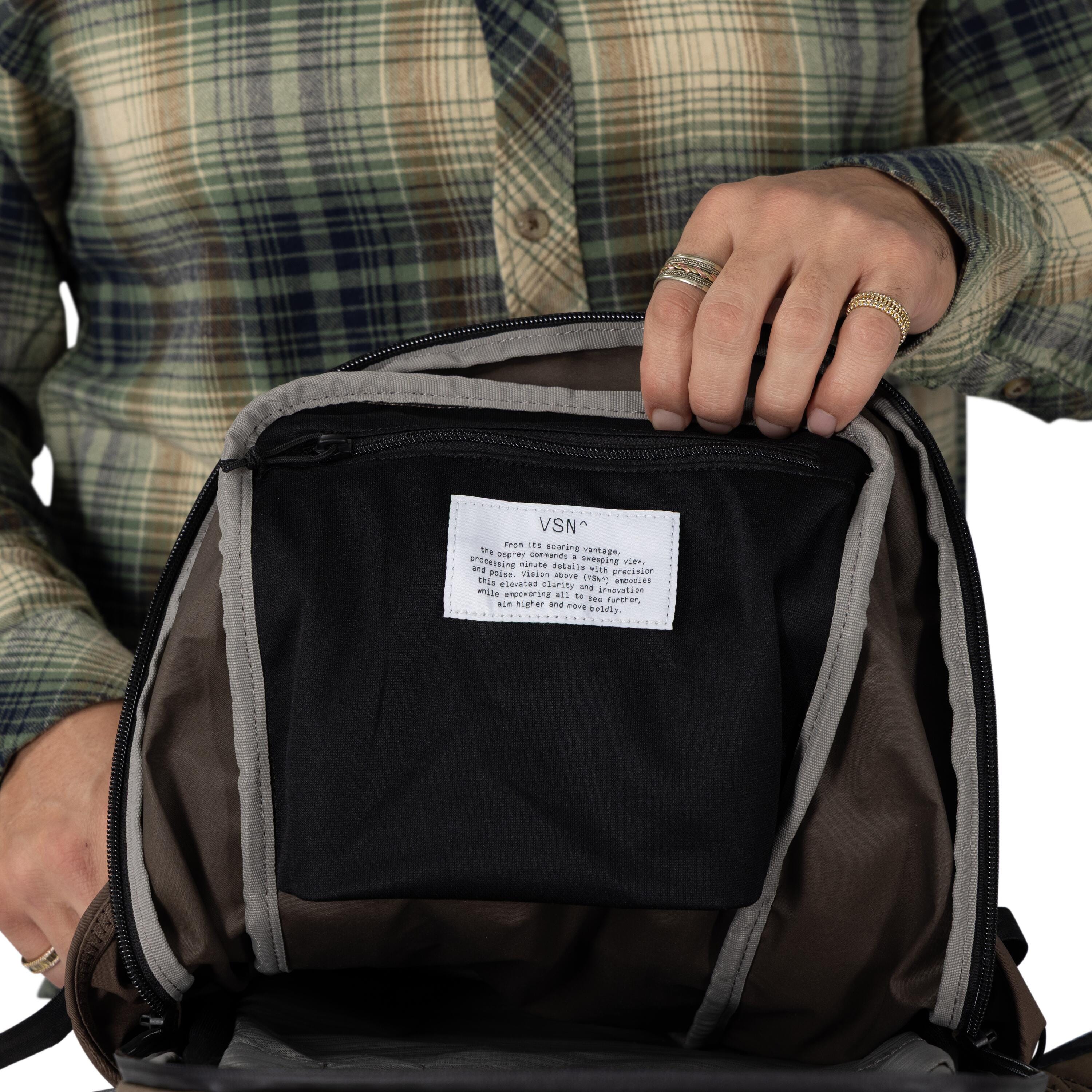 Osprey Talon 11 VSN Laptop Backpack 11L in Truffle Brown — detail view 3