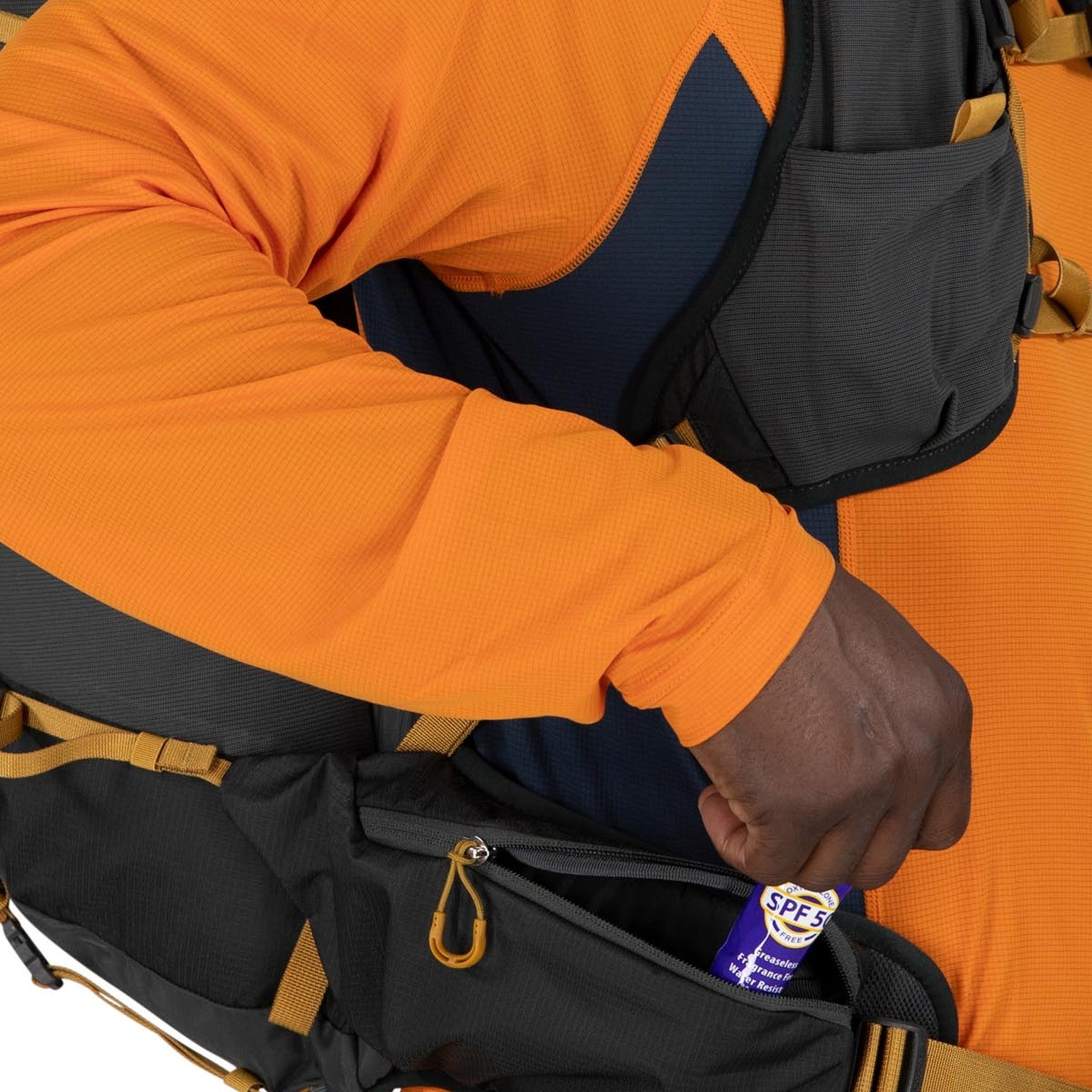 Osprey Talon Velocity 30 Hiking Backpack 30L in Dark Charcoal Tumbleweed Yellow — detail view 3