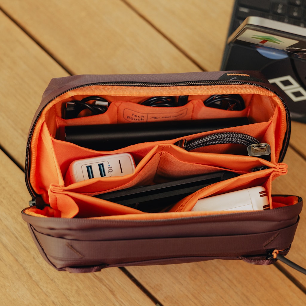Peak Design Tech Pouch in Eclipse — lifestyle