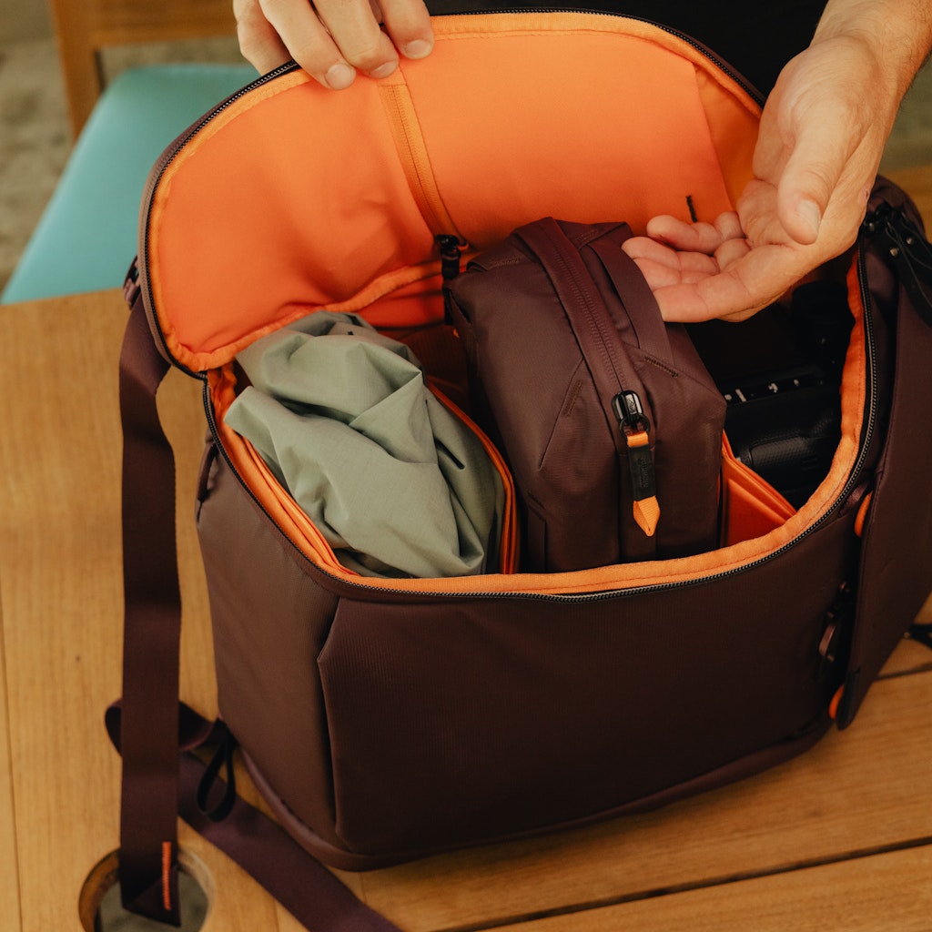 Peak Design Tech Pouch in Eclipse — lifestyle 3