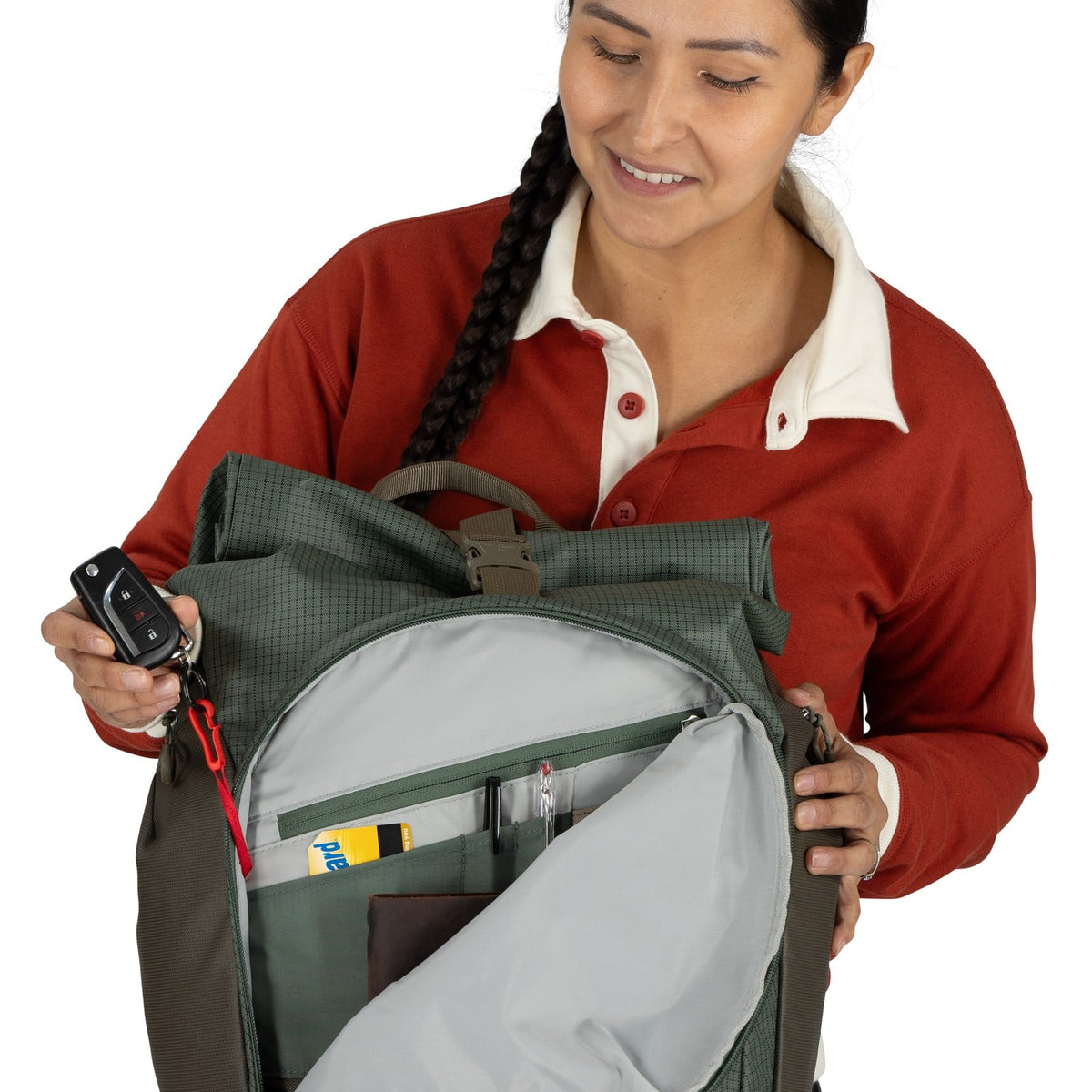 Osprey Transporter Roll Top Pack 25L in Pine Leaf/Earl Grey — detail view 3