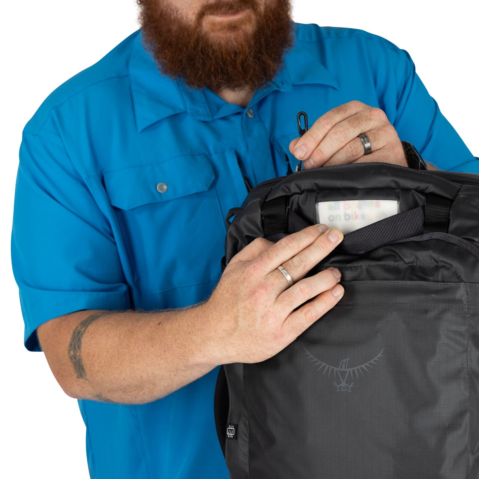 Osprey Transporter Squffel 44L in Raven Black Black — detail view 3