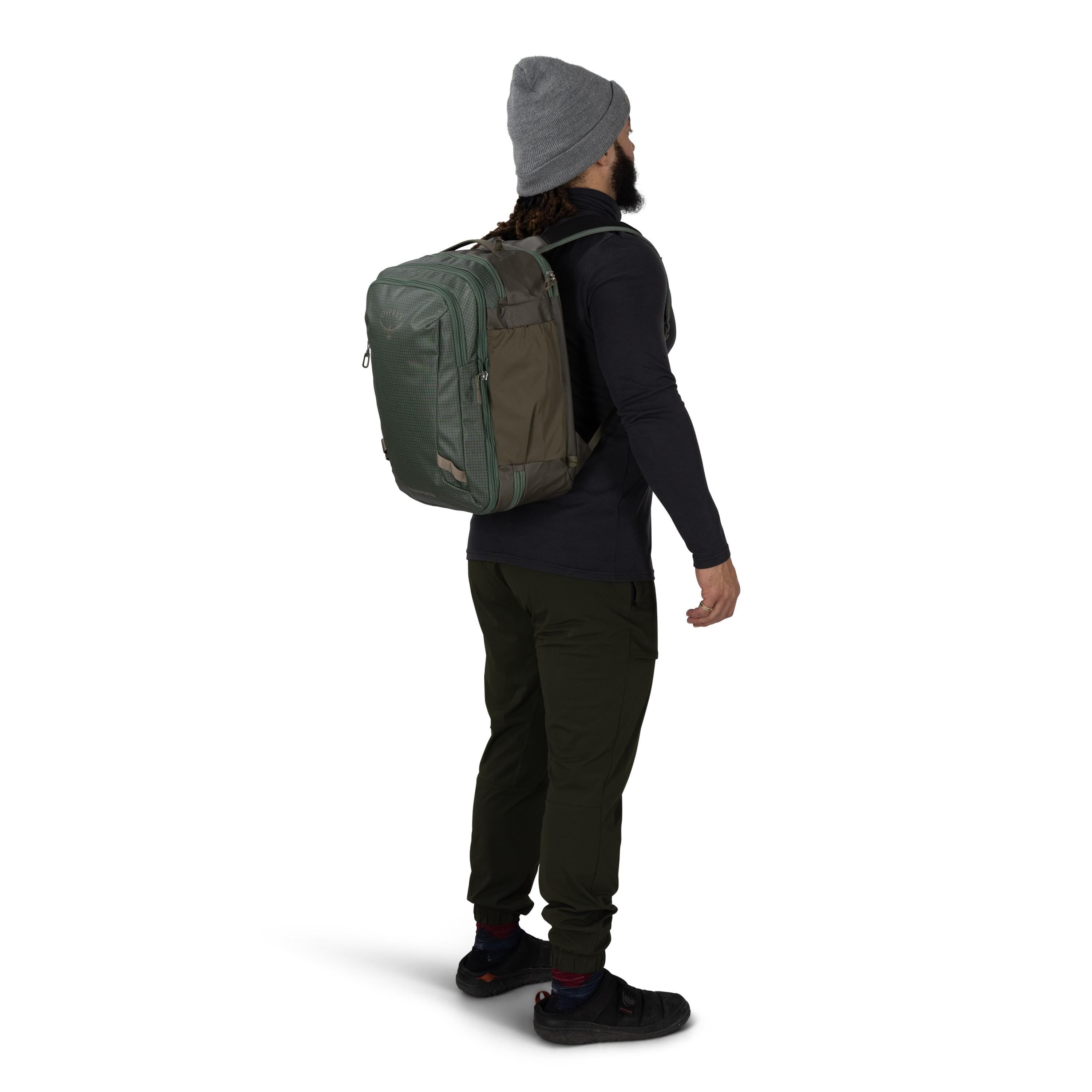 Osprey Transporter Expandable Travel Pack 26+6L in Pine Leaf-Earl Grey — lifestyle 2